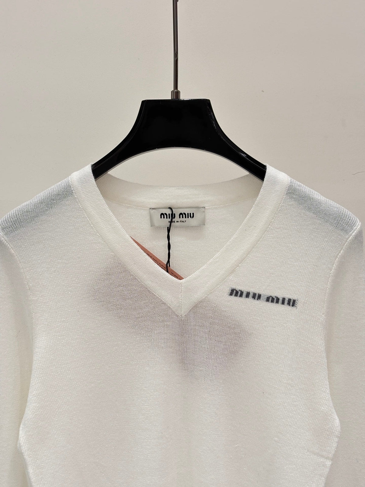 Miumiu 2026 Long-Sleeved V-neck Sweater Cashmere 431817
