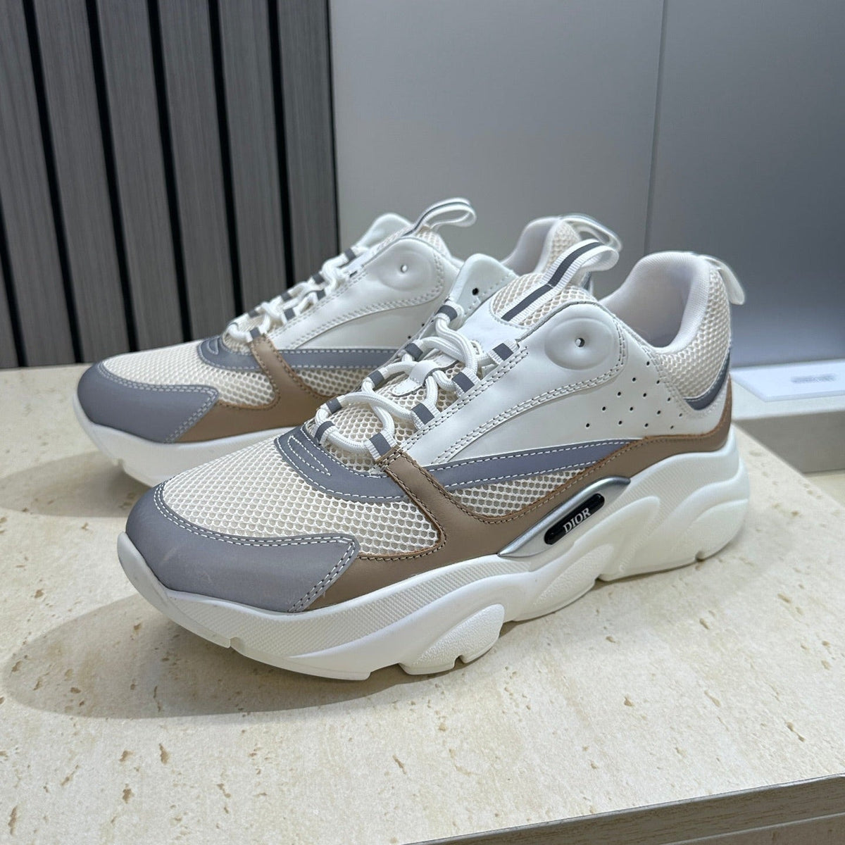CD 26s Men B22 Sneakers White Grey Khaki Mesh 391485