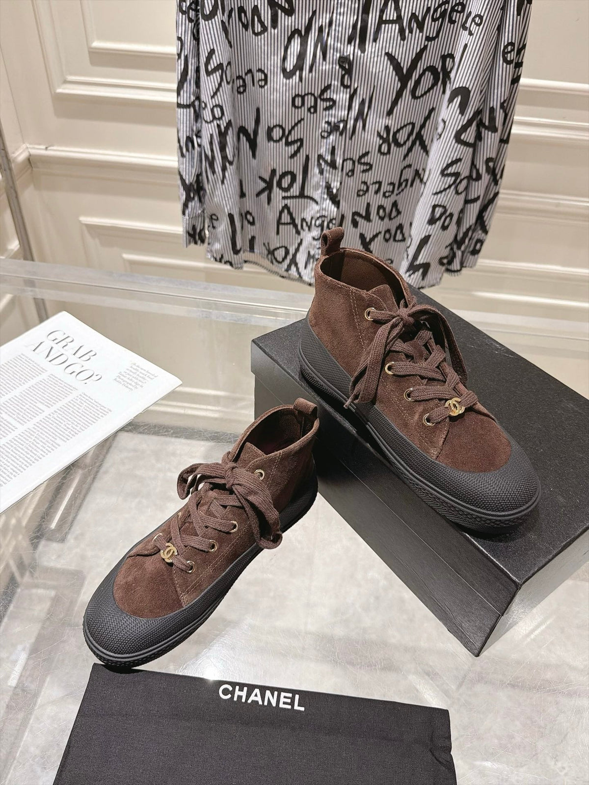 CC 26s Lace-Up High-Top Sneakers Brown Suede 164803