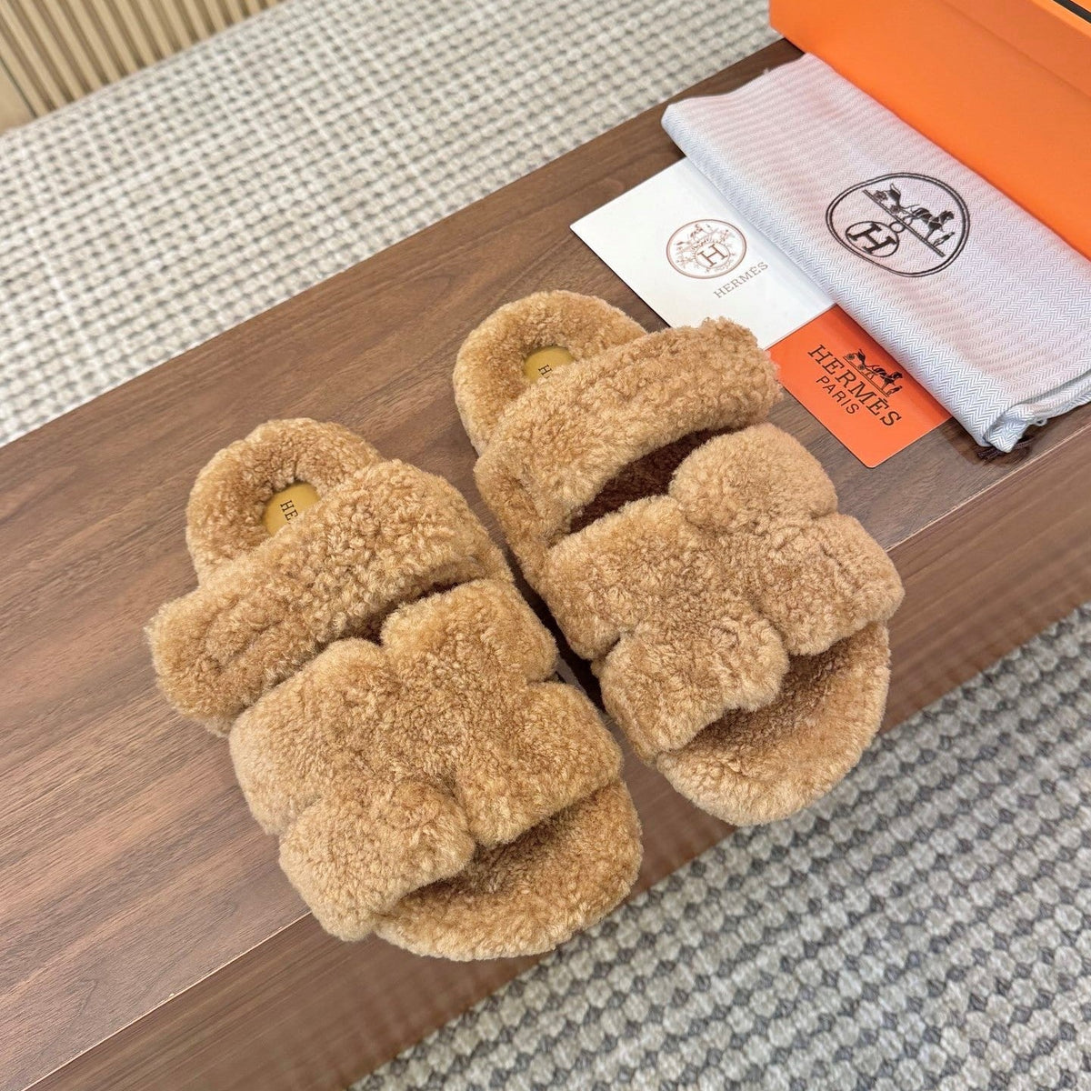 HM 26s Chypre Sandals Naturel Shearling 175171