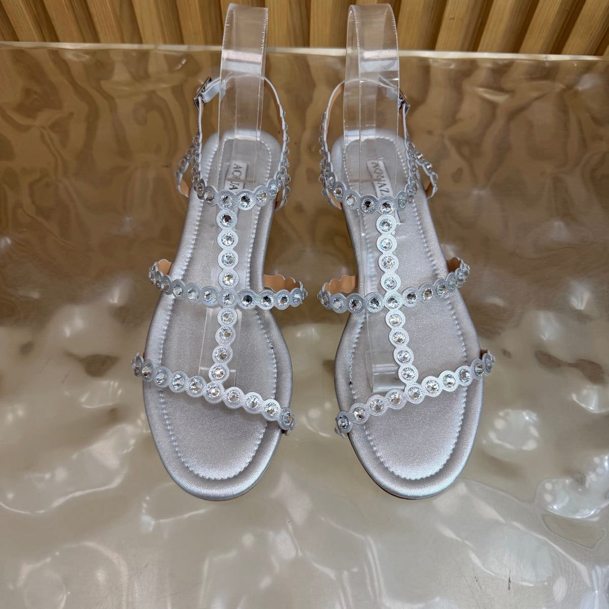 Aquazzura 26s Flat Sandals Silver Calfskin Crystal Embellished 625184