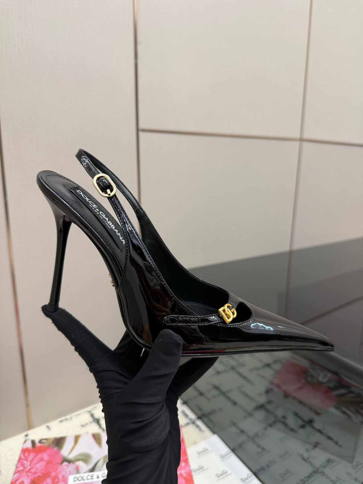 DG 26FW Logo Slingback Pumps 10cm Patent Leather 179861