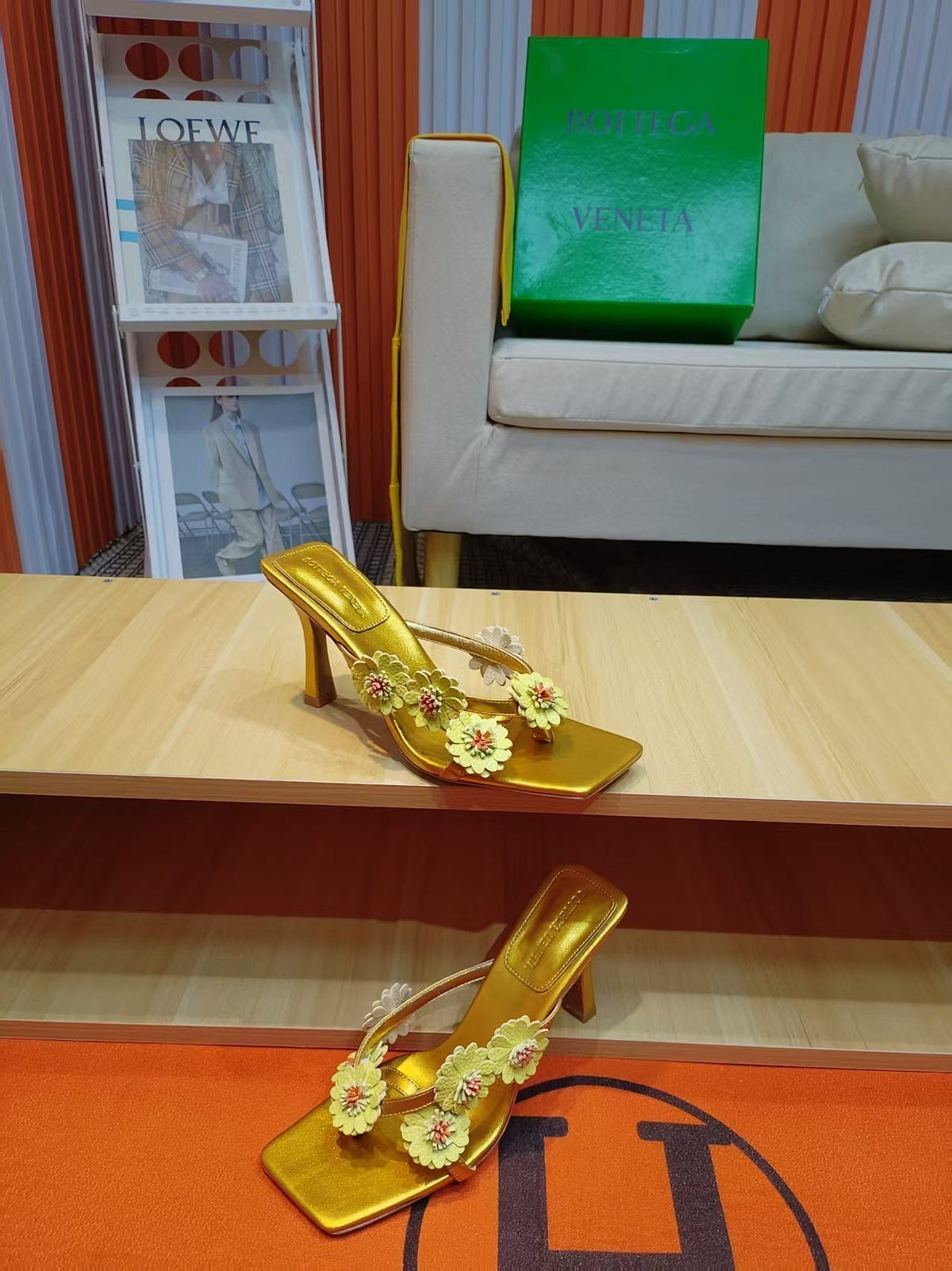 BV Riva Thong Floral Sandals 9CM Gold Leather 139869