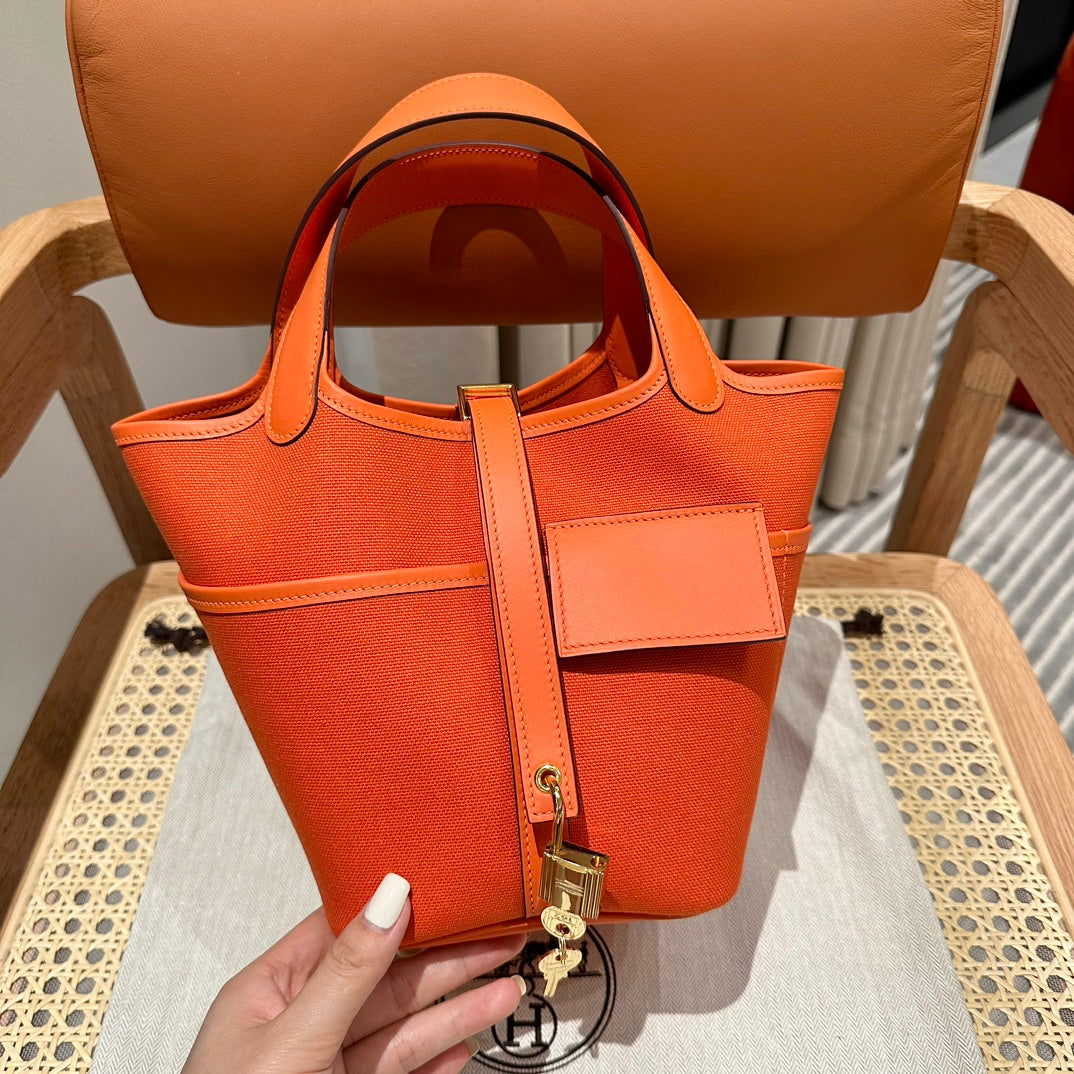 HM Picotin Lock 18CM Pocket Handbag Orange Swift Canvas