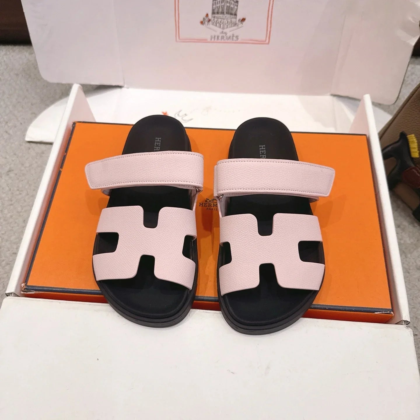 HM Chypre Sandal Grained Calfskin 862962