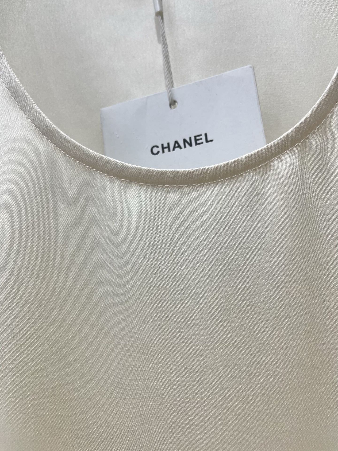 CC Sleeveless Vest in Acetate