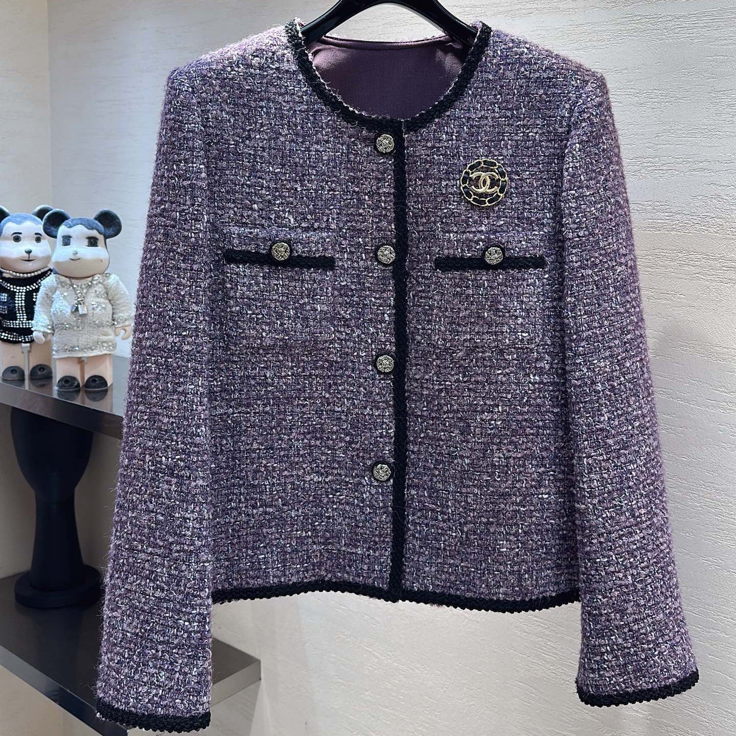 CC Round-Neck Jacket Black Trim Brooch Purple Tweed 415614