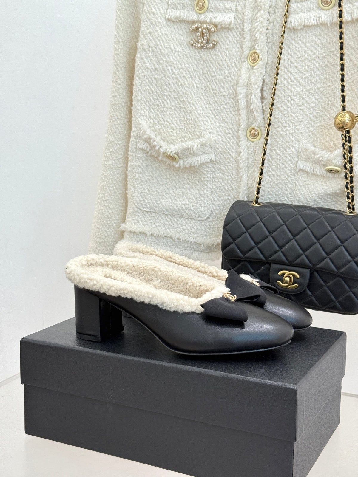 Chanel FW26Bow Mules Heeled Sandals Leather Suede Shearling 188192