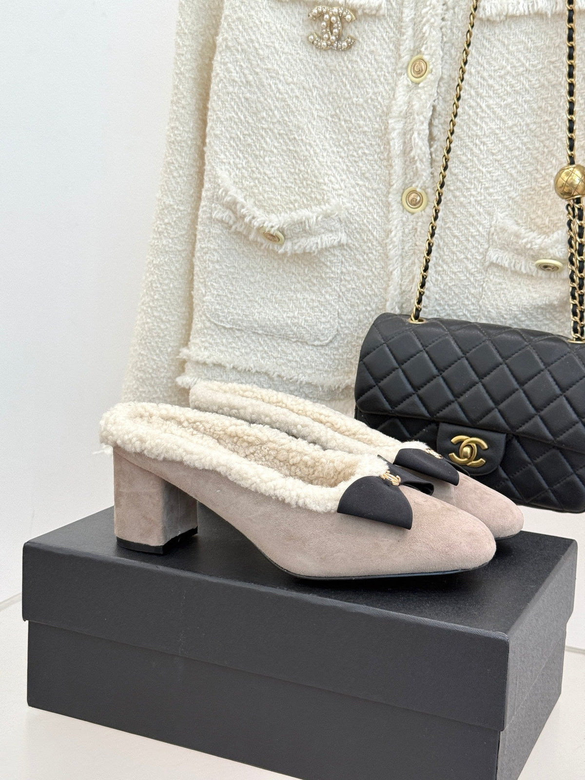 Chanel FW26Bow Mules Heeled Sandals Leather Suede Shearling 188192