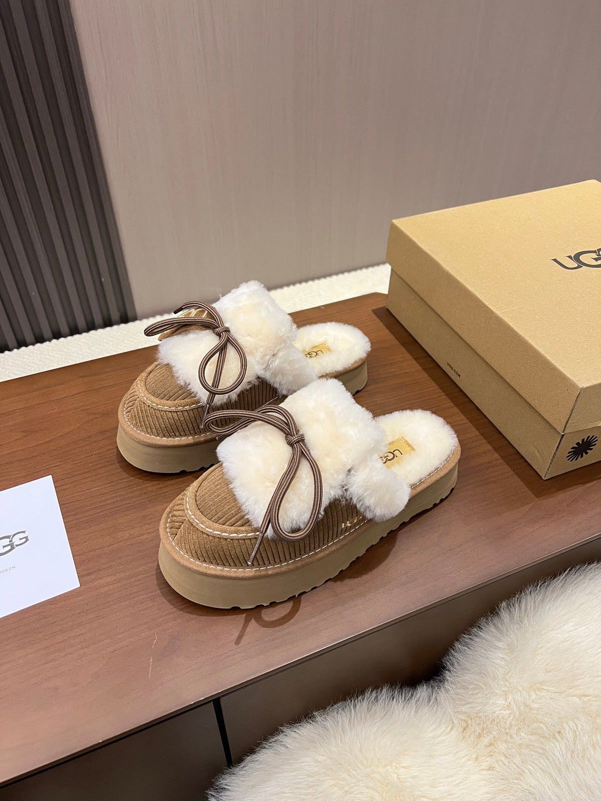 UGG Disquette Heritage Slippers 4.5cm Cedar Corduroy 168360
