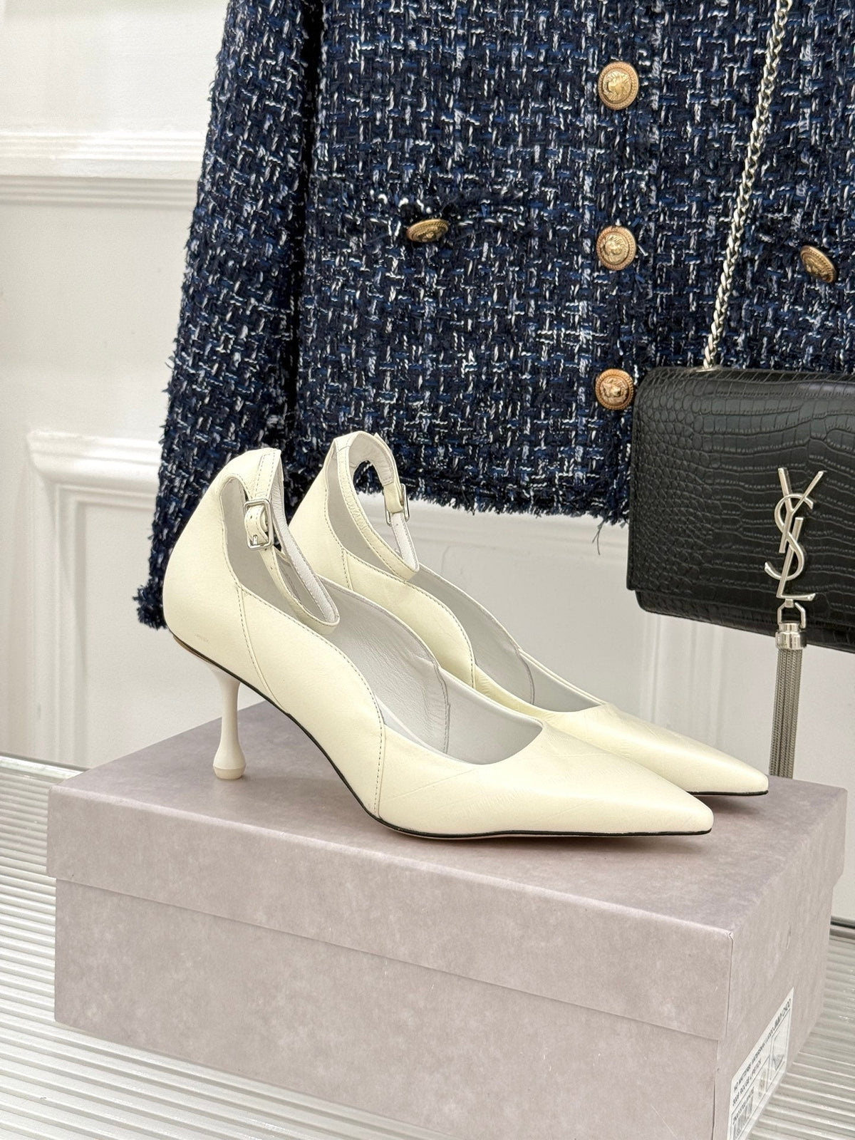 JC 26s Amel Pumps 5cm Leather 174577