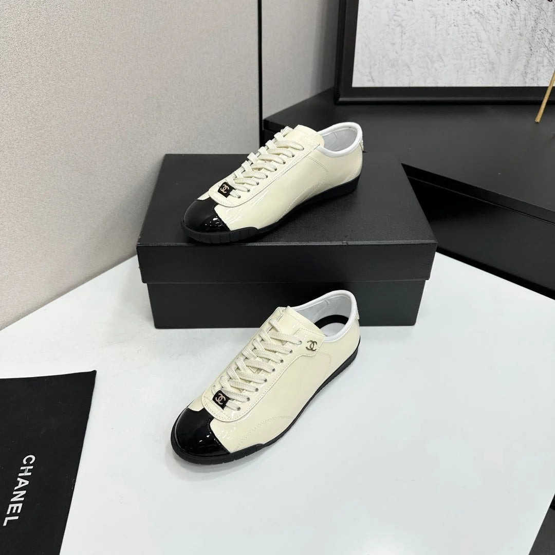 Chanel 2026 Sneakers Calfskin 926249