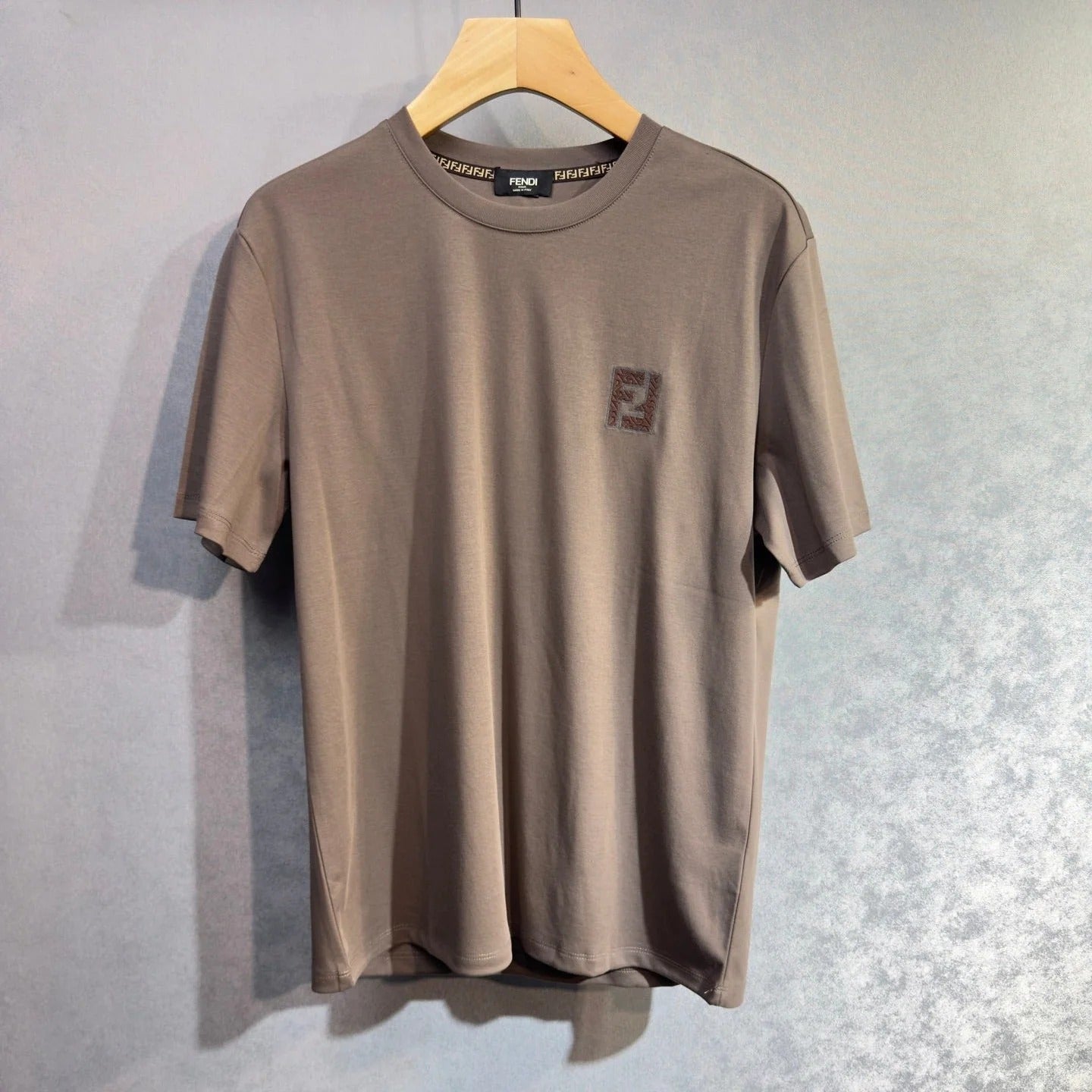 Fendi 2026 Men's Short-Sleeve T-Shirt Brown Cotton 737223