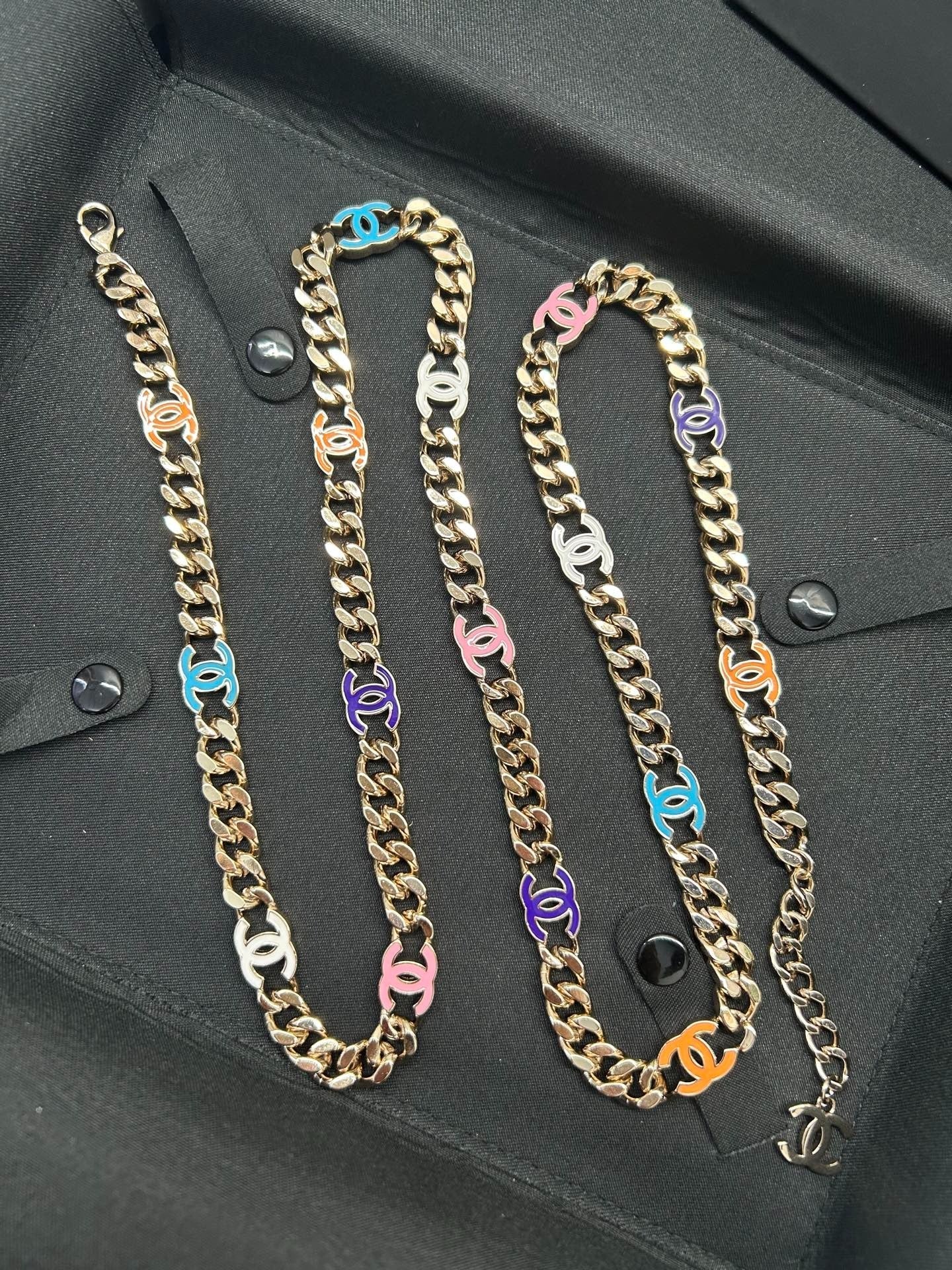 Chanel 2026 Candy Color Enamel CC Cuban Chain Belt 213293