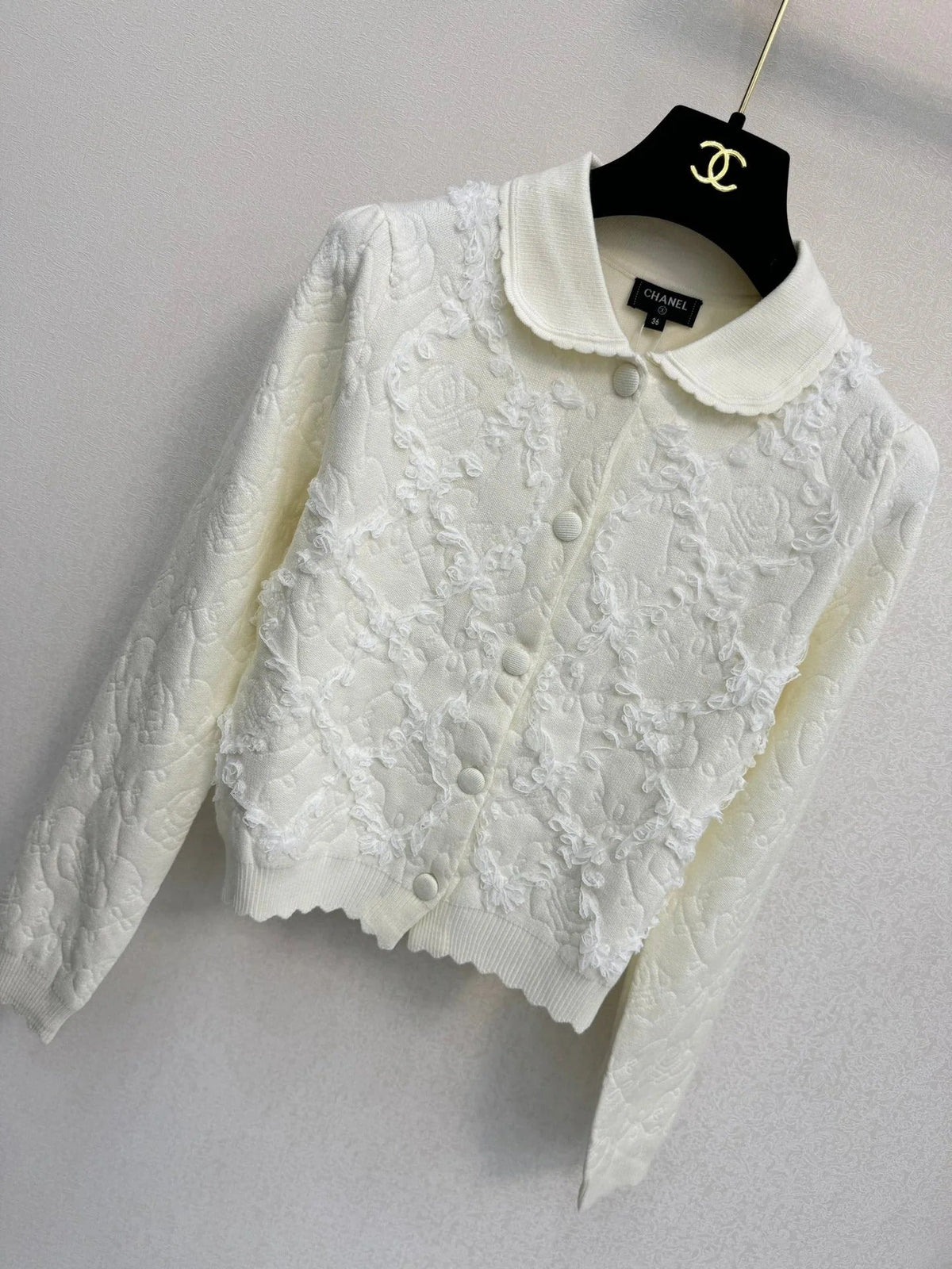 Chanel 2026 Cardigan Cream-white Wool 424706