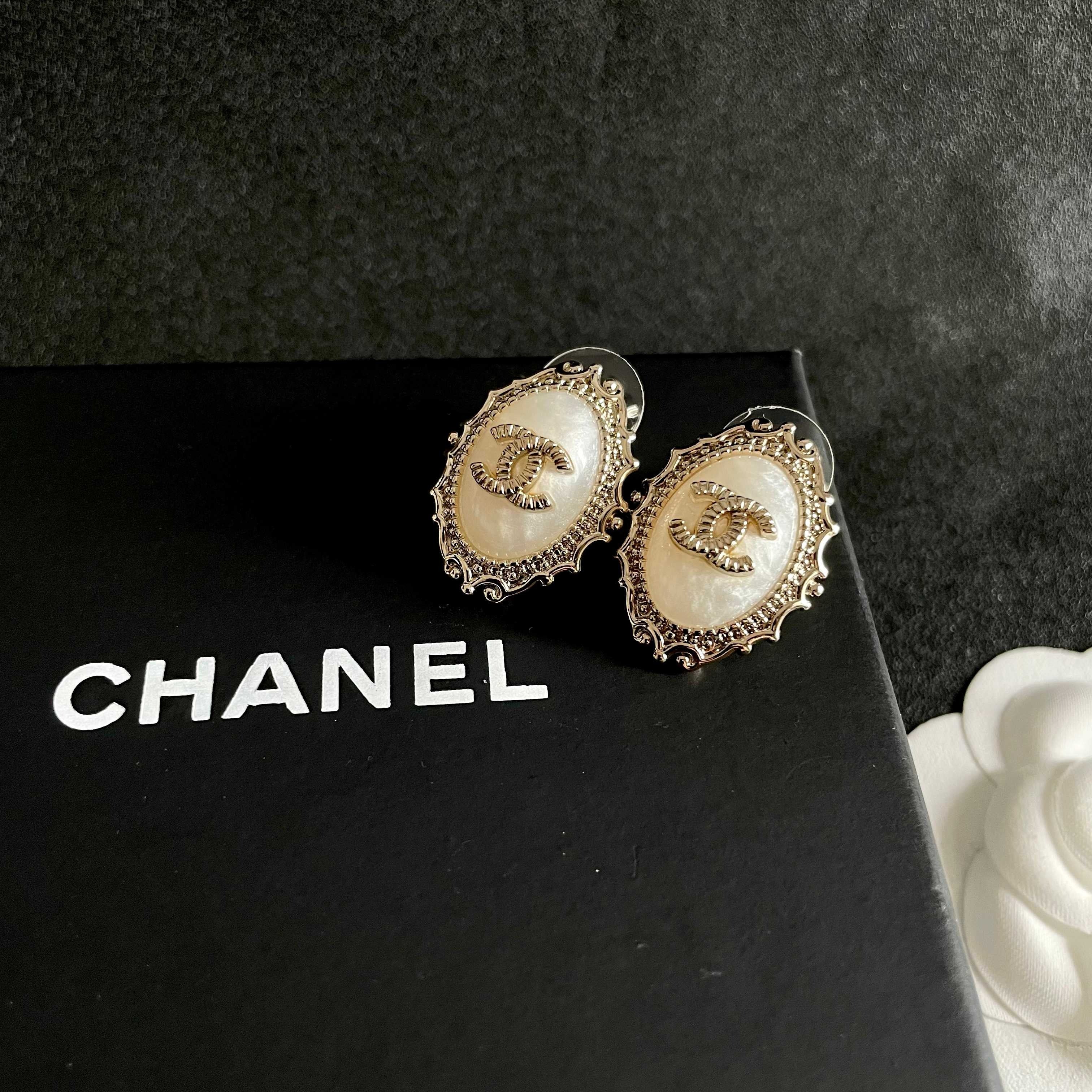 CC Double C White Pearl Gold Earrings