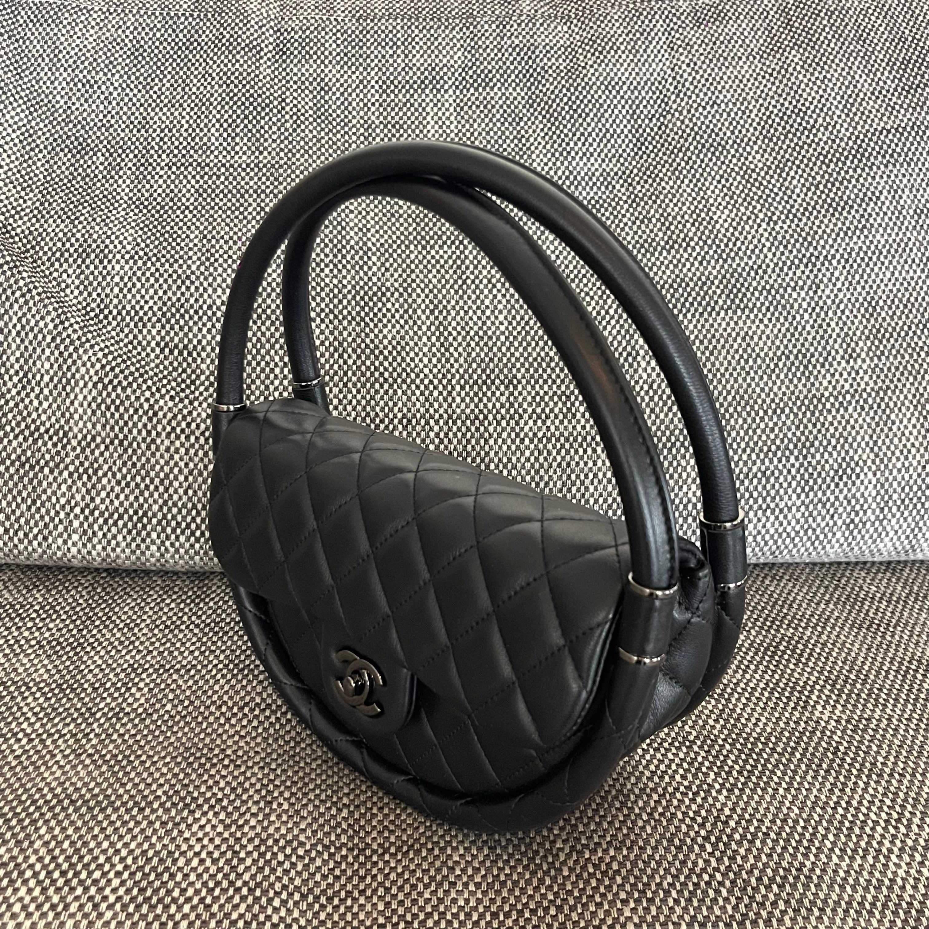 Chanel 2026 Hula Hoop Bag 24cm Black Quilted Lambskin