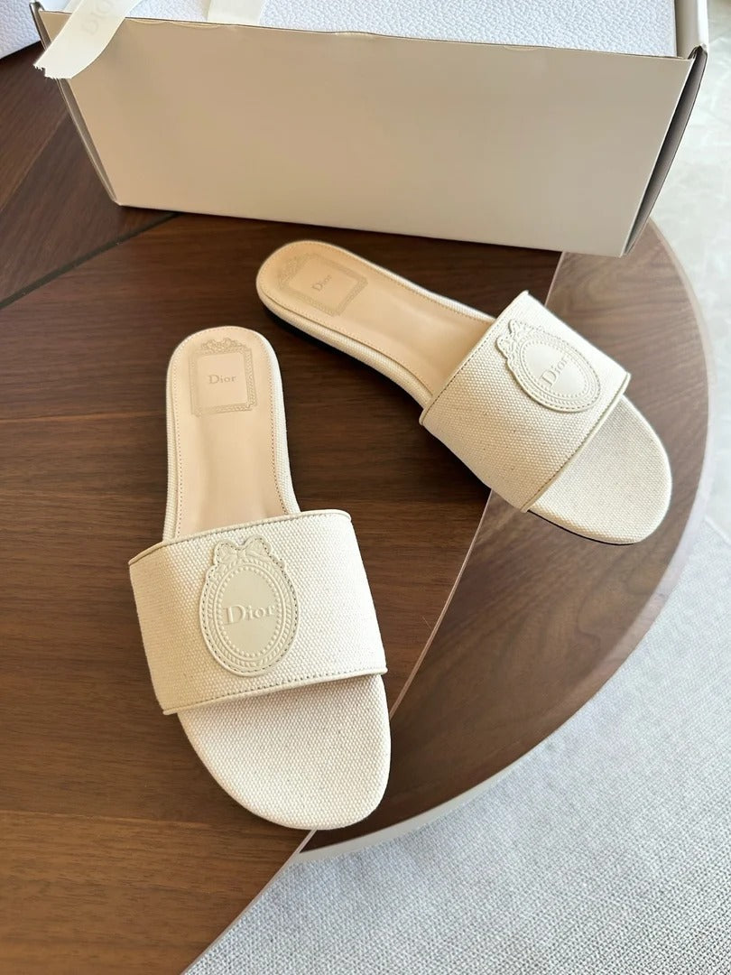 Dior 2026 Medaillon Logo Sandal Canvas Leather 922436