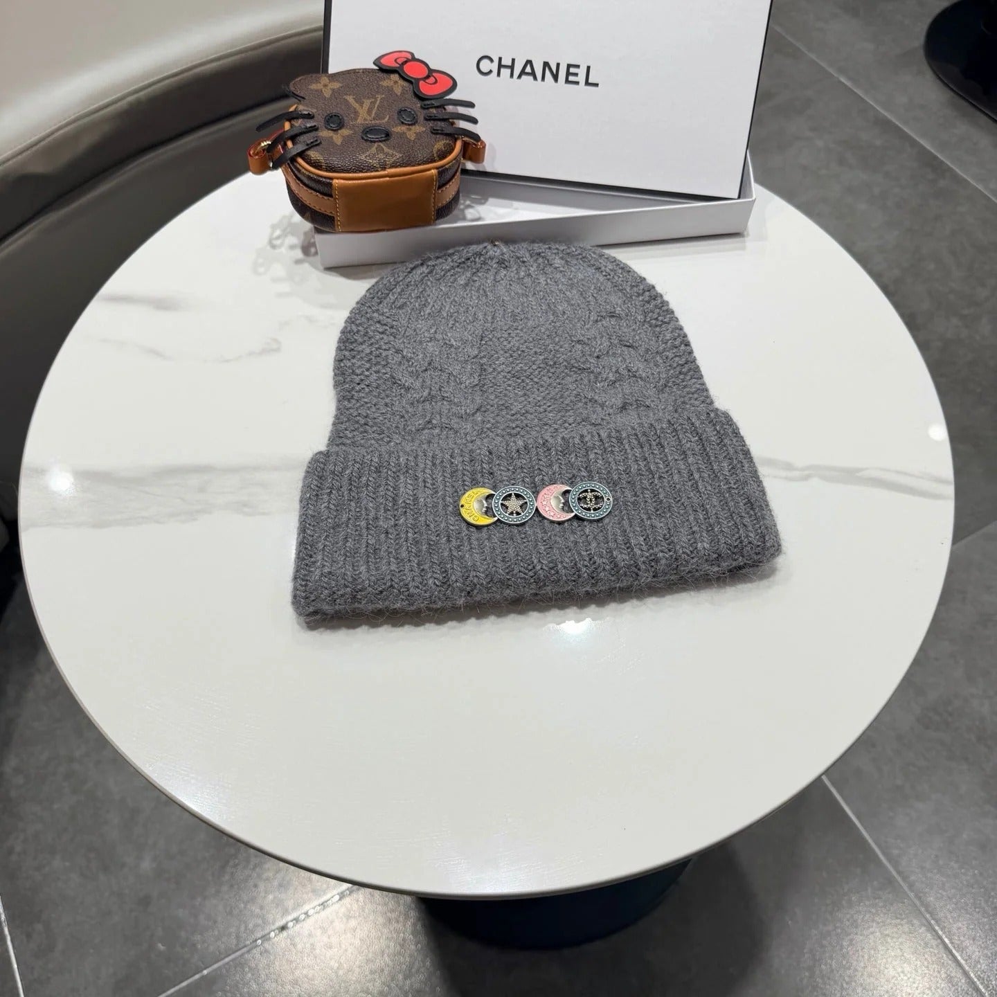 Chanel Wool Hat With "COCO" Word 435054
