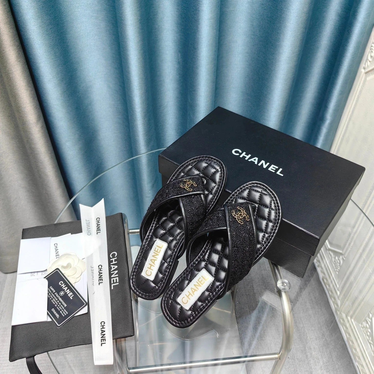 Chanel 26P Flip-Flops Black in Woven 712310