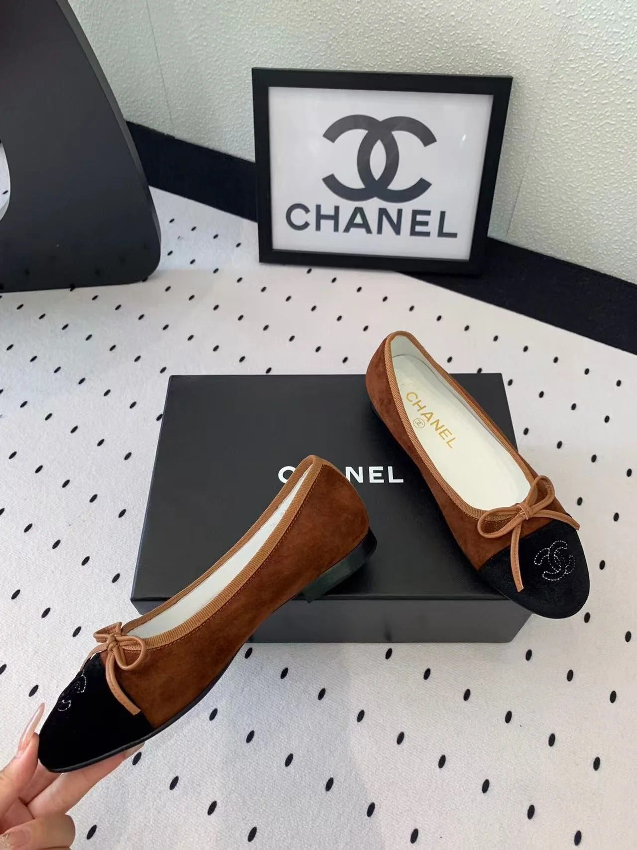 CC 25 Ballet Flat Black and Brown Suede