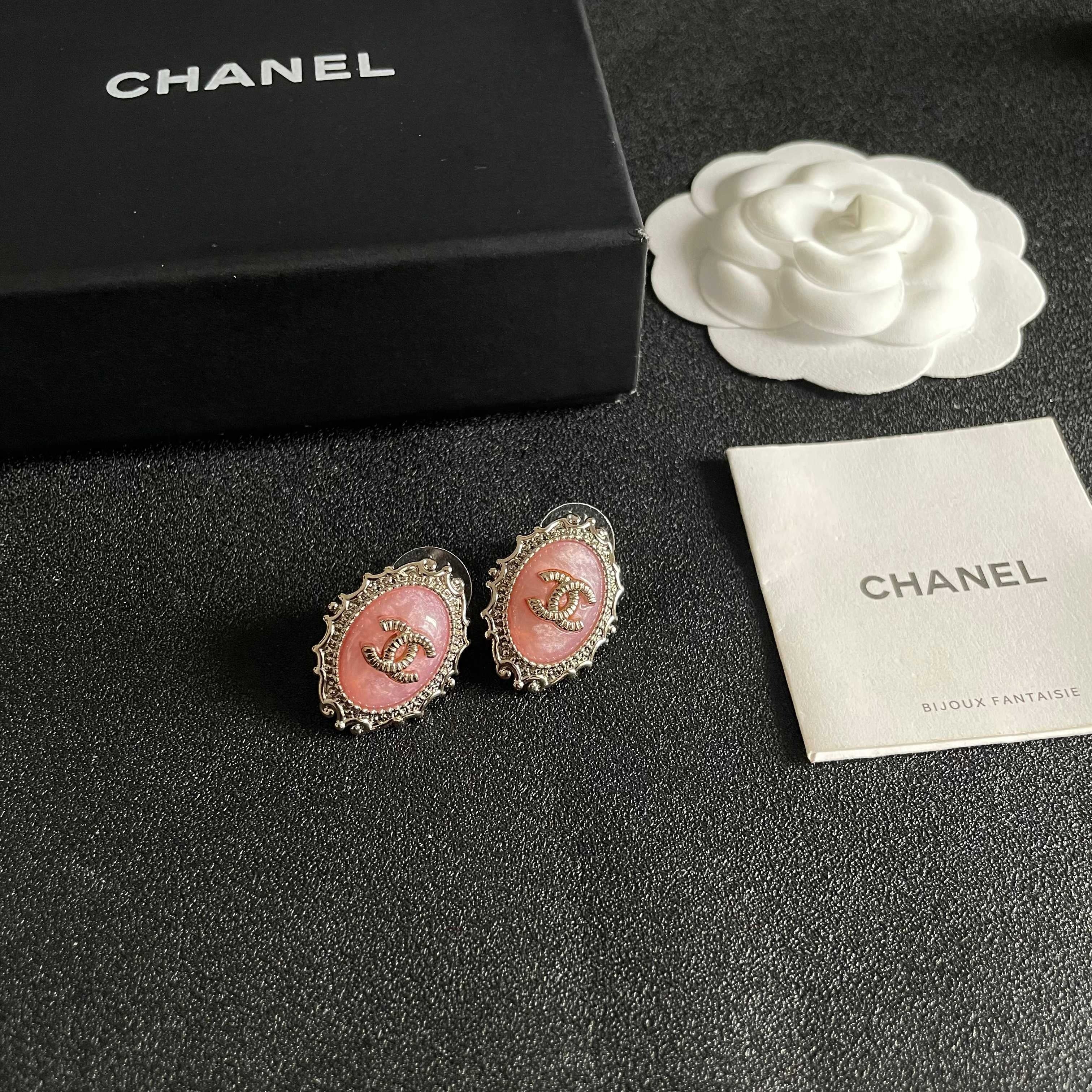 CC Double C Pink Pearl Gold Earrings