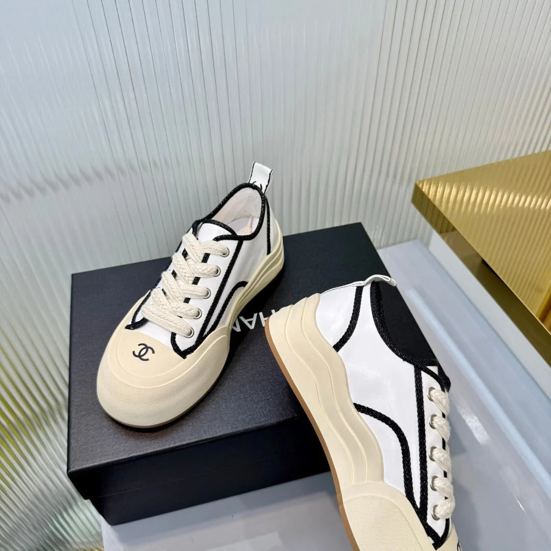 Chanel 2026 Sneaker Biscuit Calfskin 927713