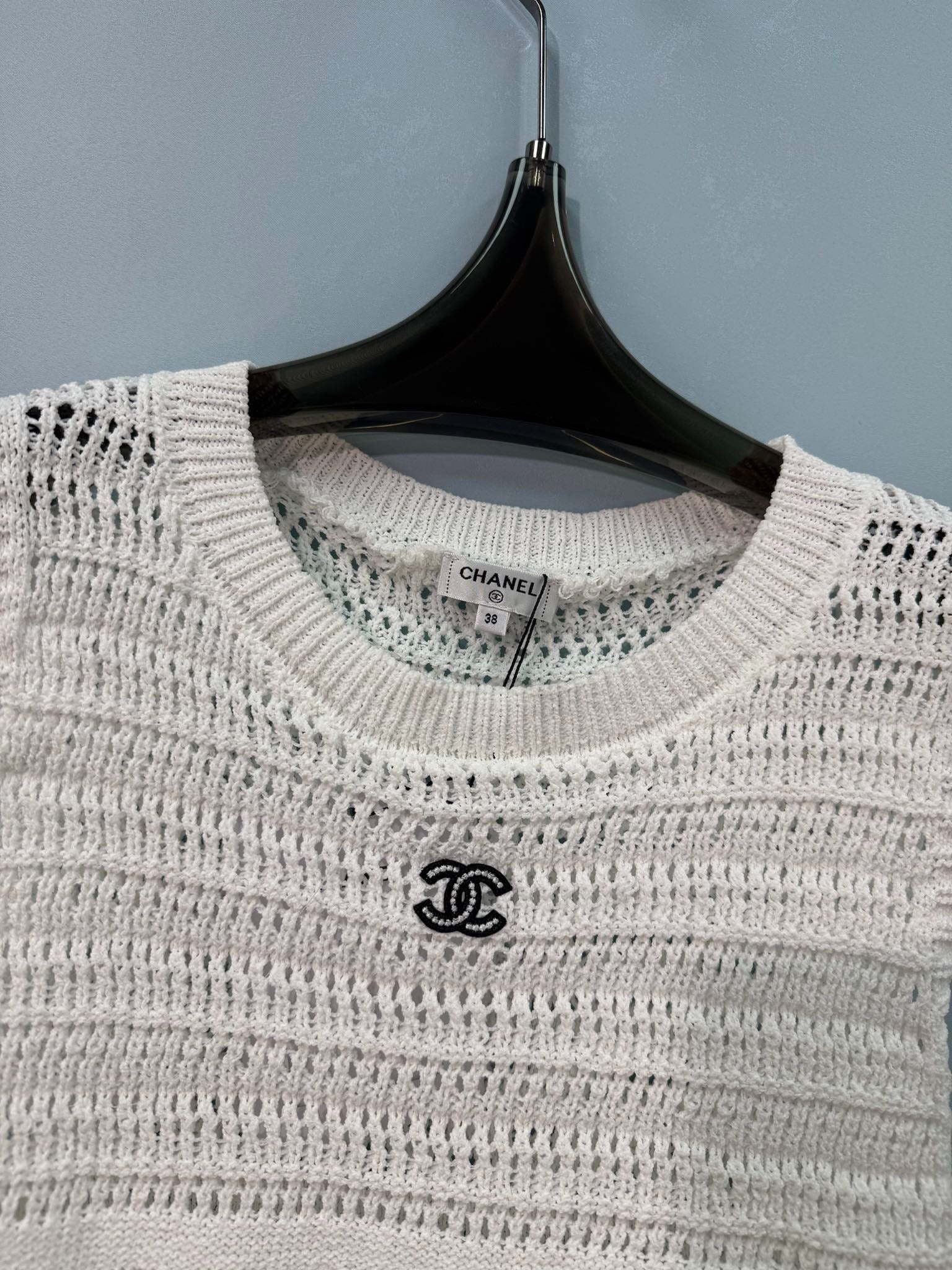 Chanel Vest White in Nitrile Cotton 282527