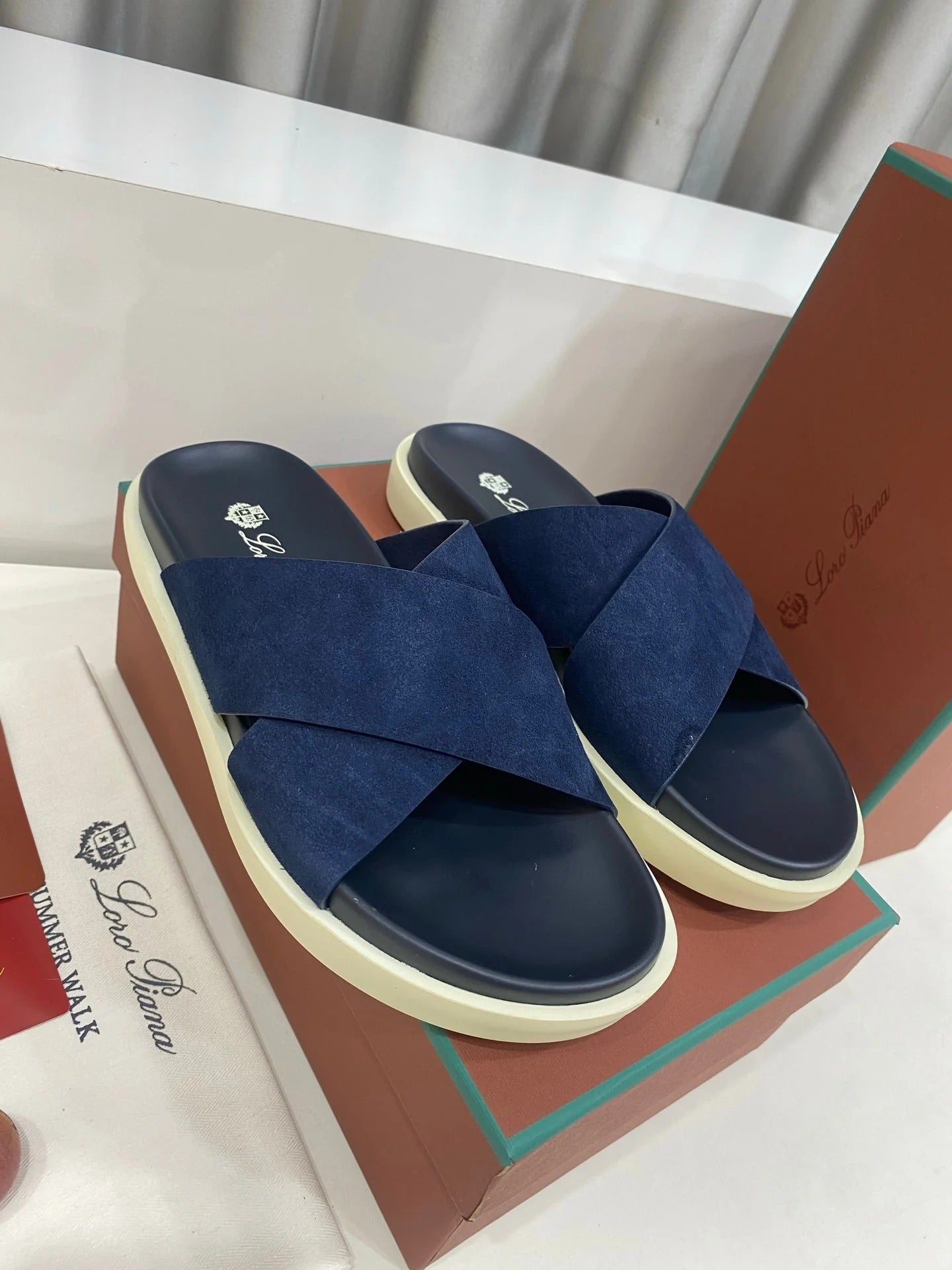 Loro Piana 2026 Cross-strap Slipper Suede Leather 911319