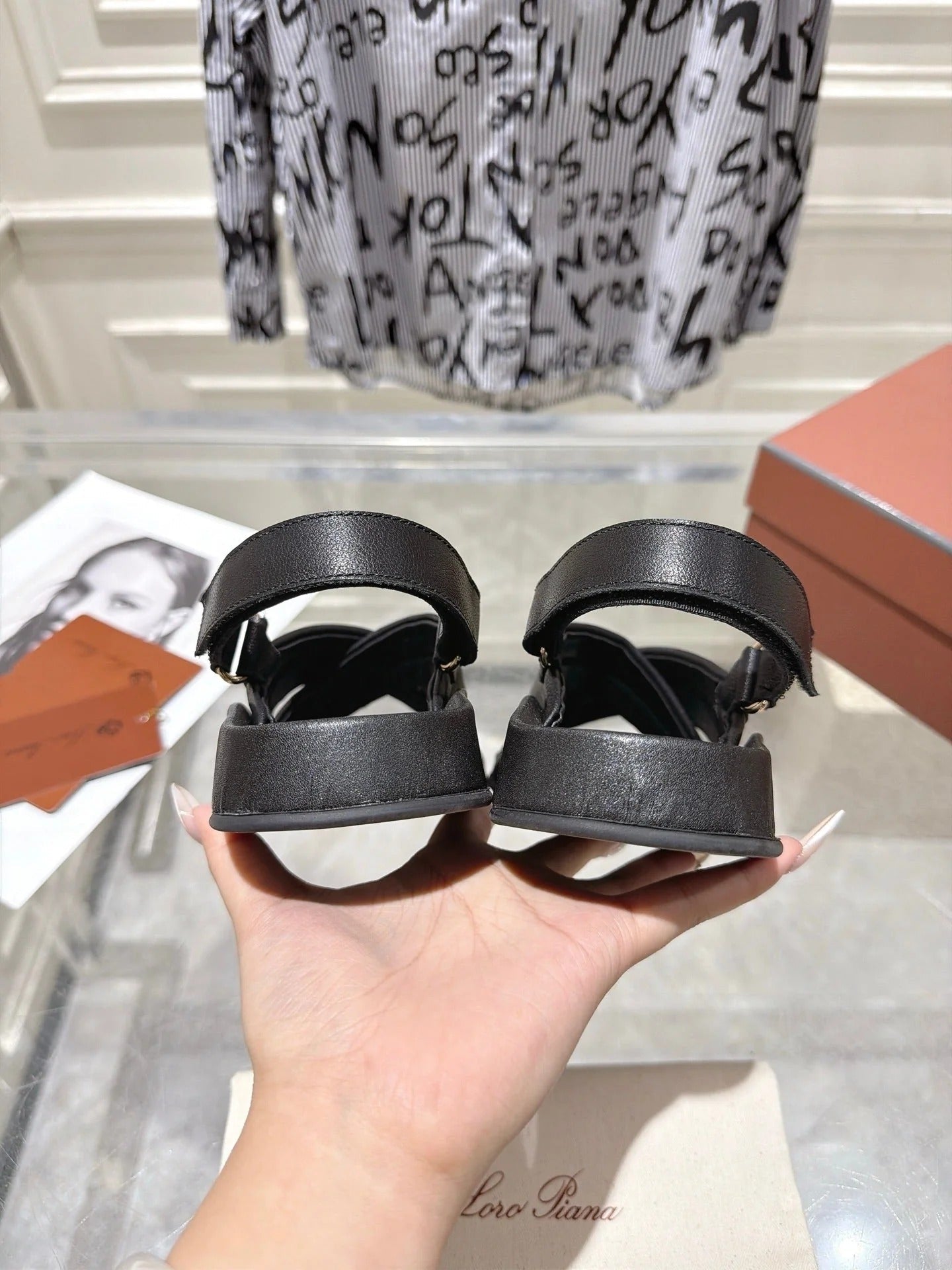 Loro Piana 2026 Criss-cross Straps Sandal Suede Leather 918892