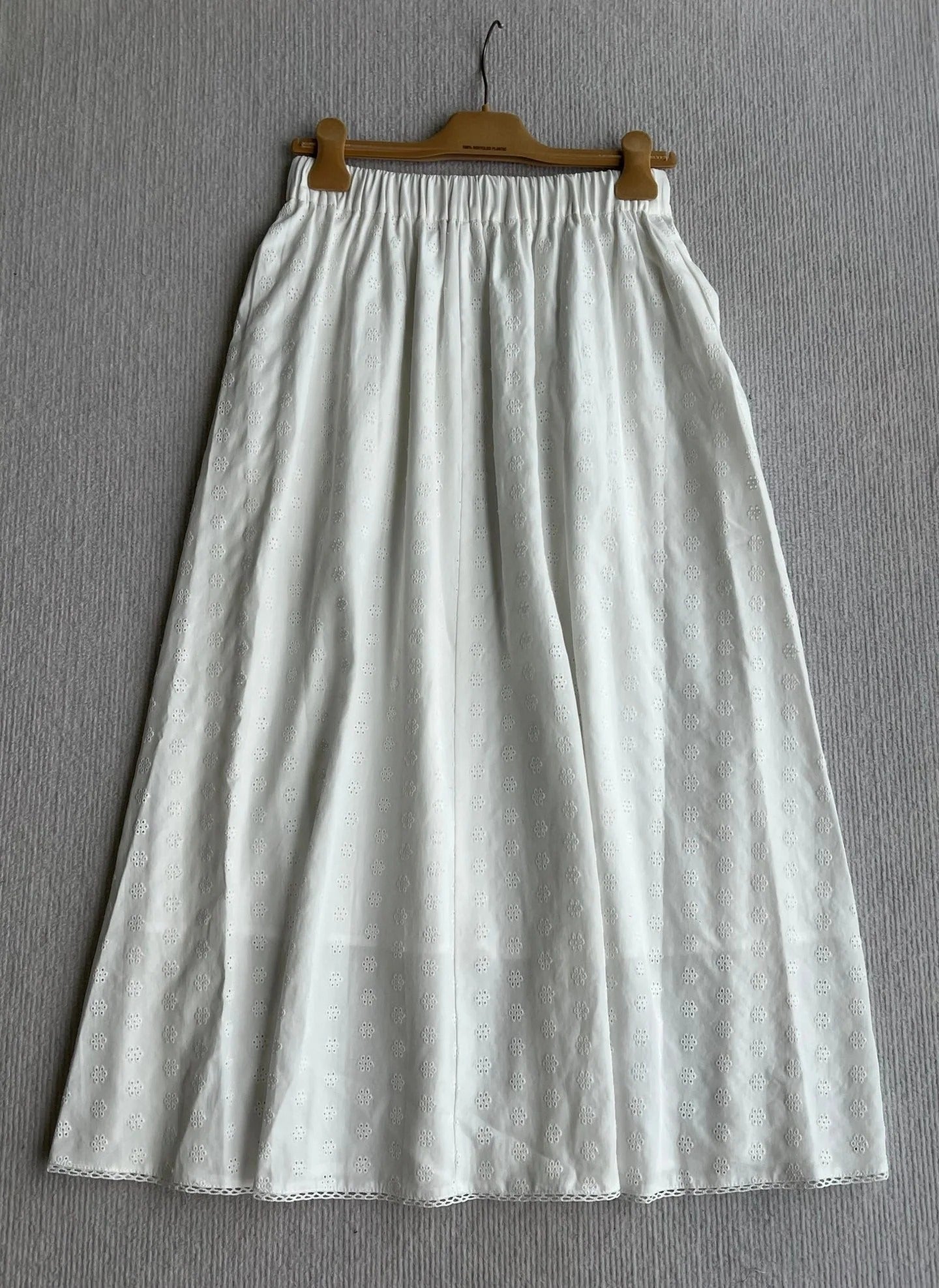 MiuMiu 2026 Neck Top And Mid-Length Skirt Cotton 401251