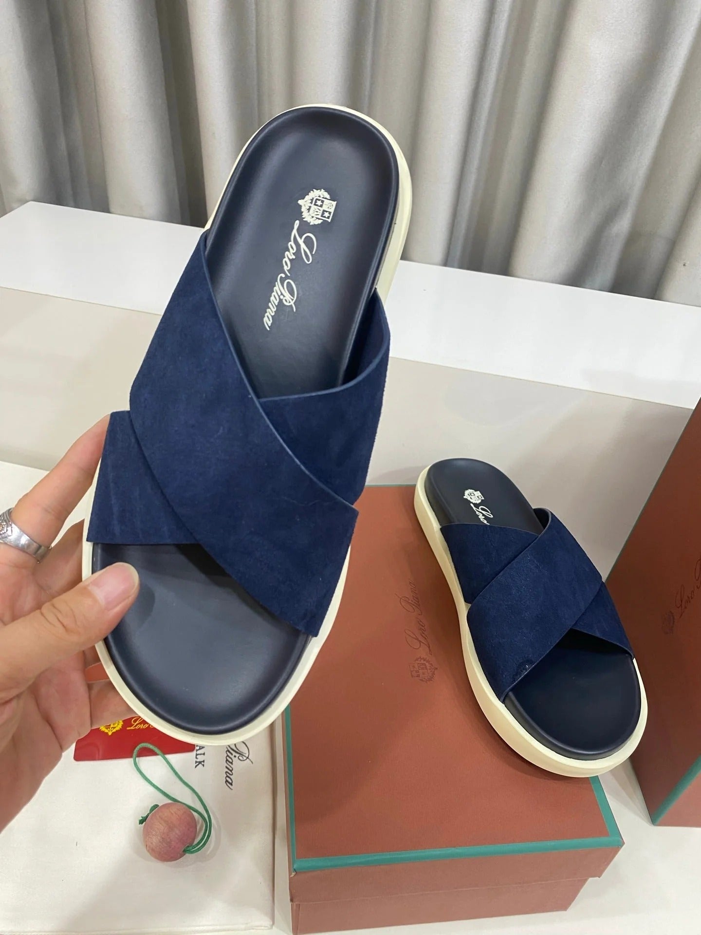 Loro Piana 2026 Cross-strap Slipper Suede Leather 911319