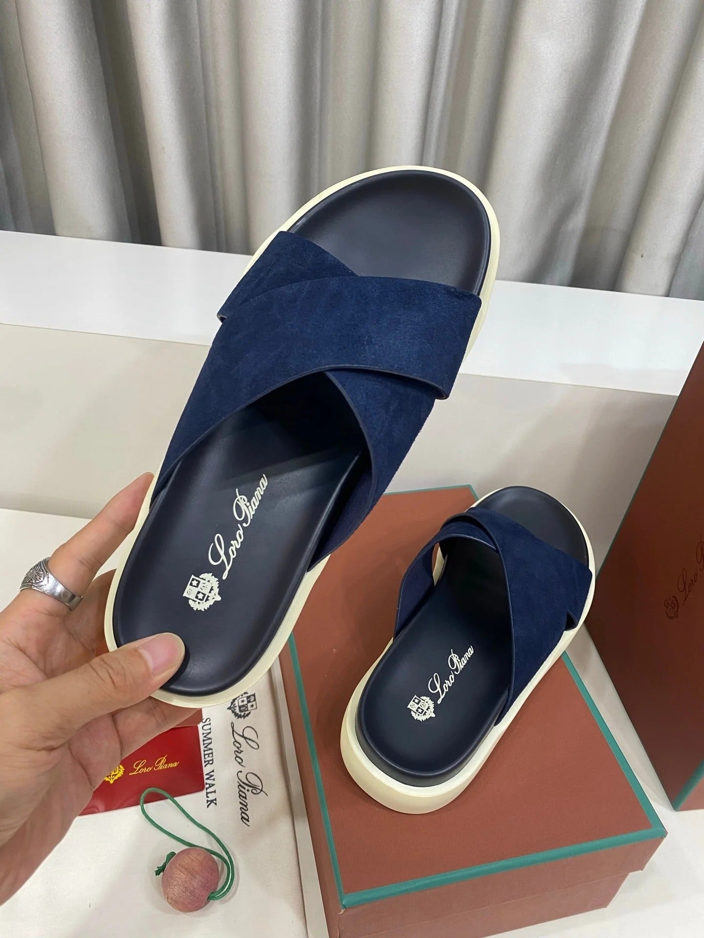 Loro Piana 2026 Cross-strap Slipper Suede Leather 911319