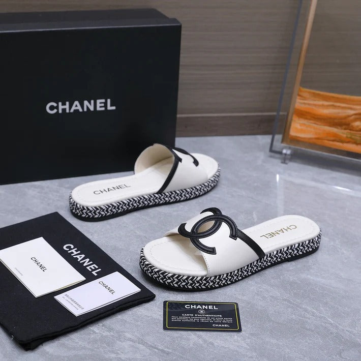 Chanel 2026 Slippers White Sheepskin 758400