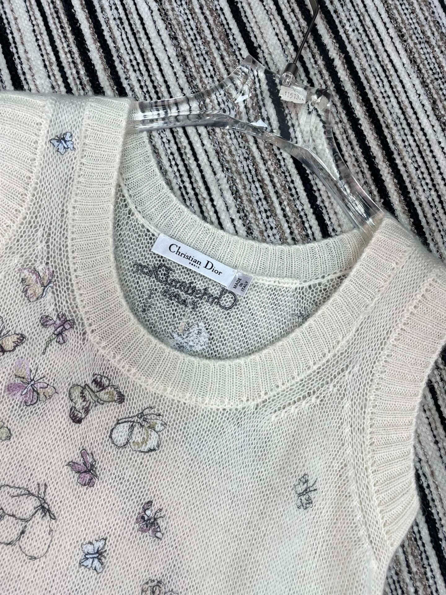 DIOR 25S SLEEVELESS TOP 626