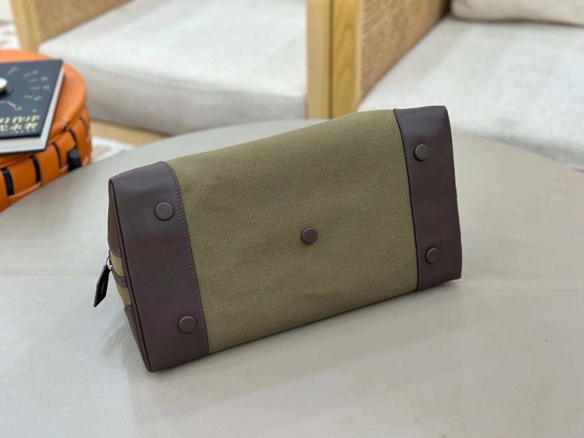 High-end Hermes 2026 Cargo Bolide 31cm Bag Canvas/Swift Leather