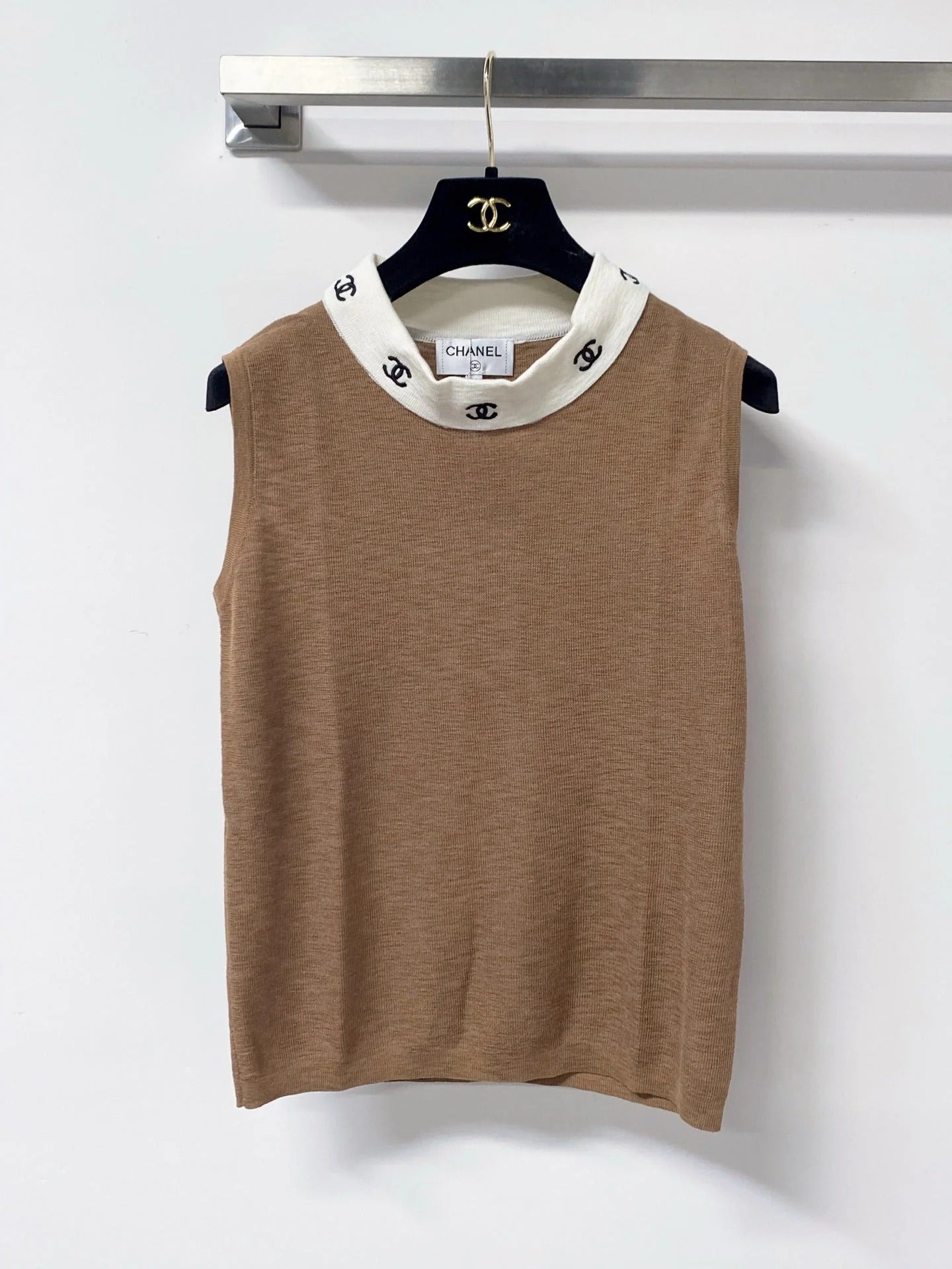 Chanel 2026 Vest Shirt Wool 632127