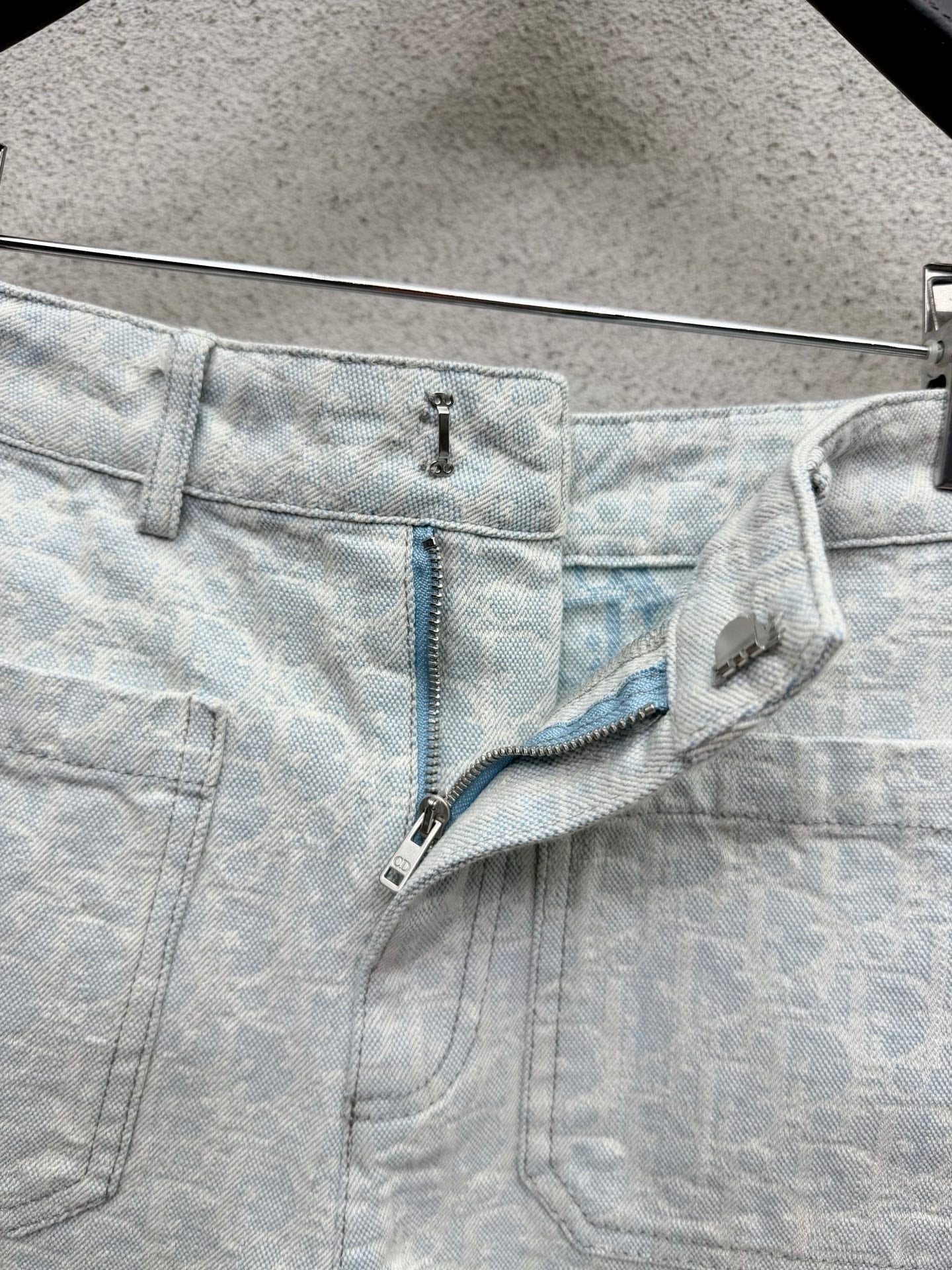Dior 2026 Demin Jean Short Light Blue Cotton 400978