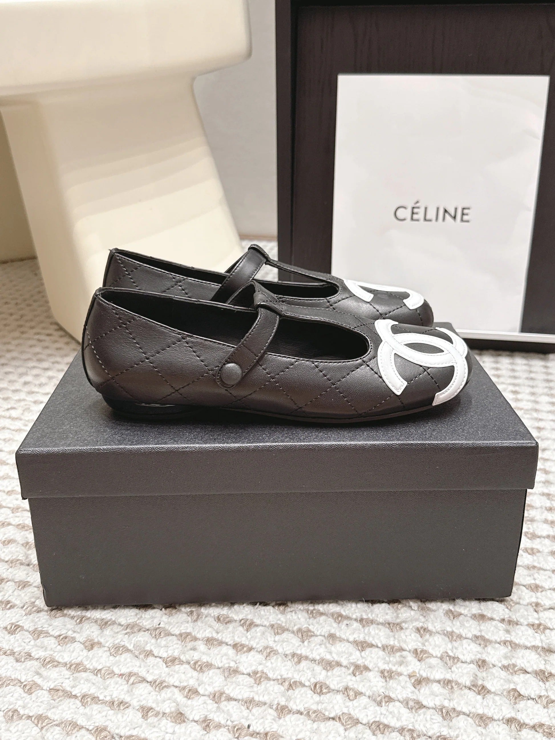 Chanel 2026 Mary Jane Quilted Flats Lambskin 930599