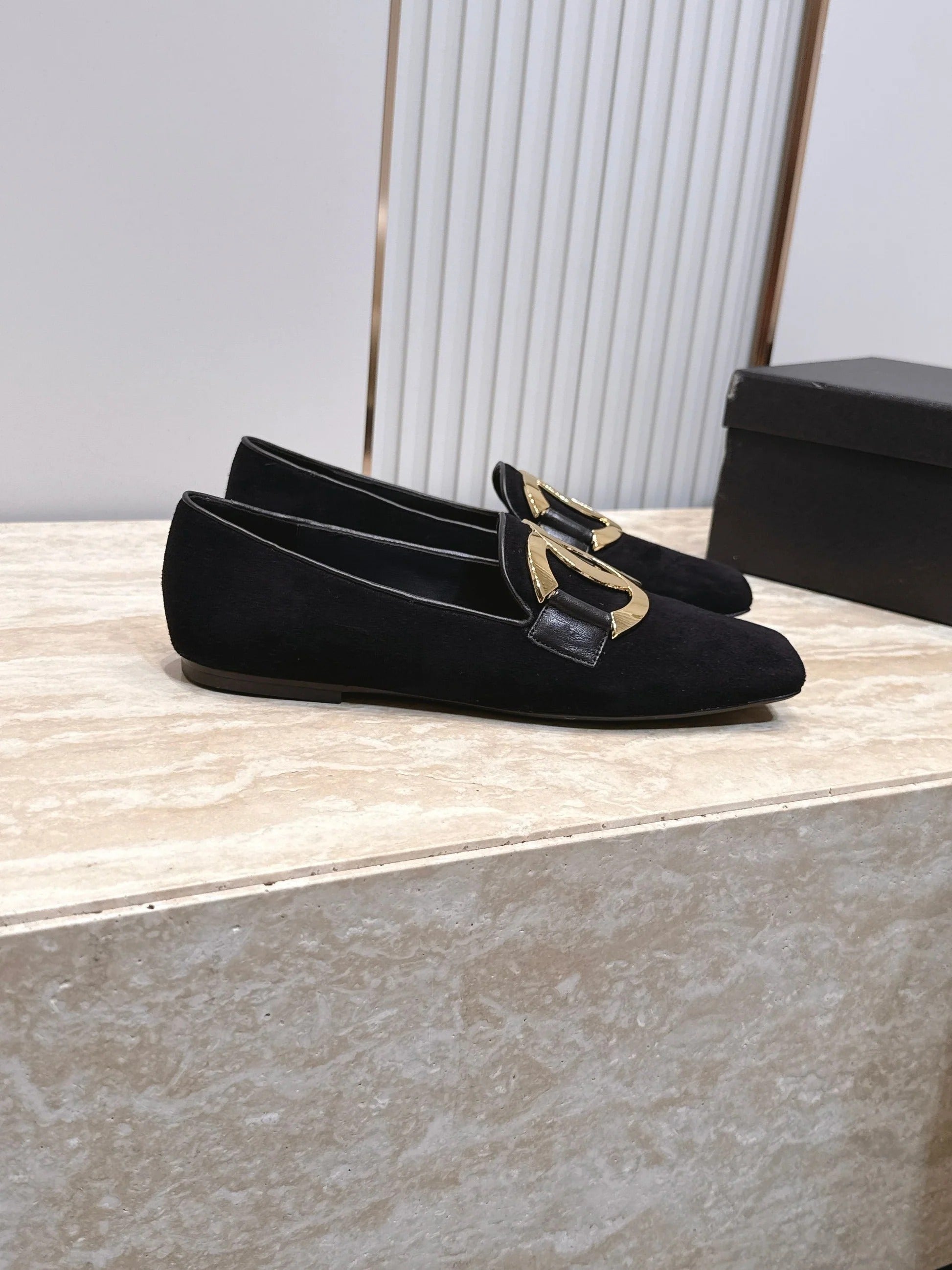 Channel 2026 Loafer 10mm Suede Calfskin 899021