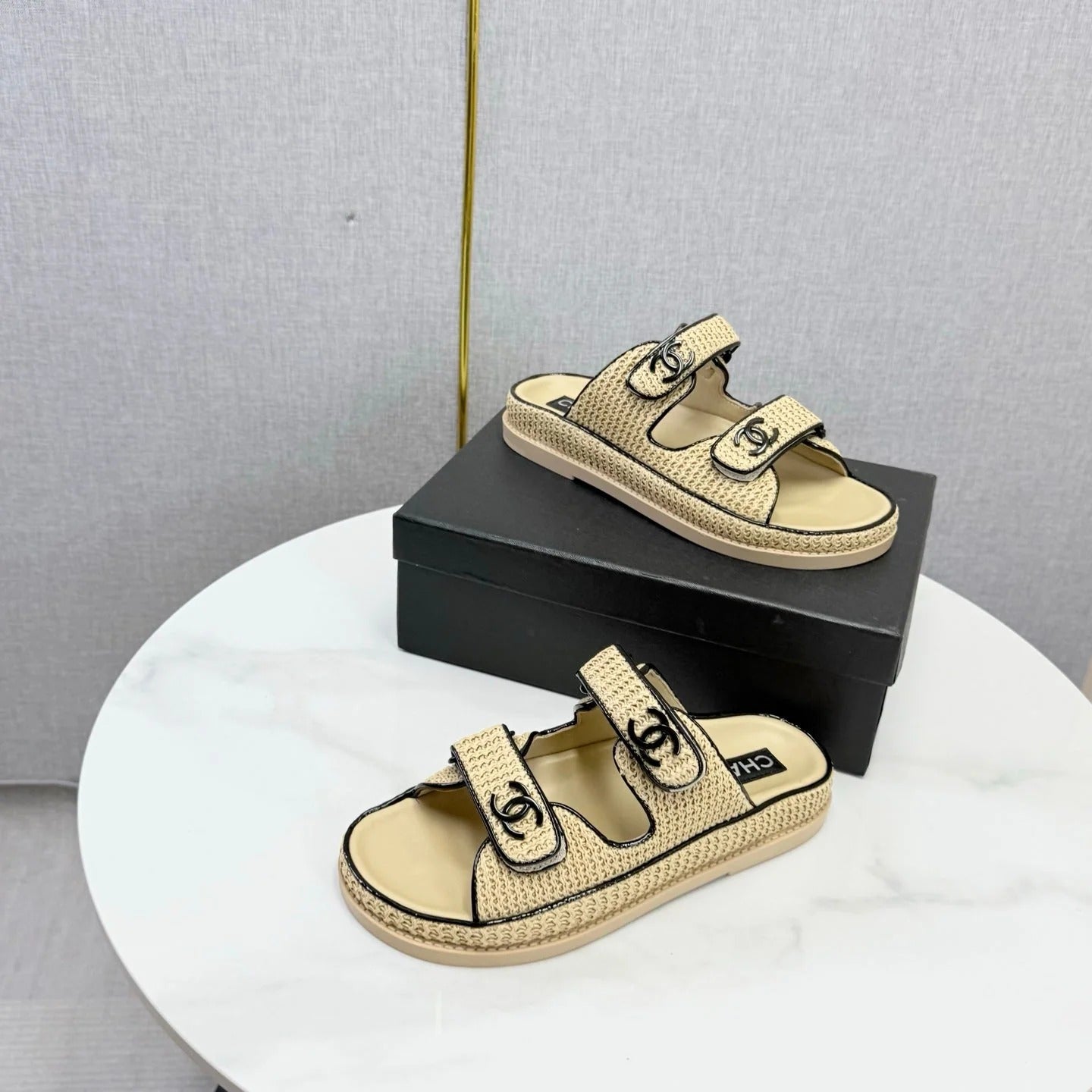 Chanel 2026 Slipper Woven Sheepskin 904539