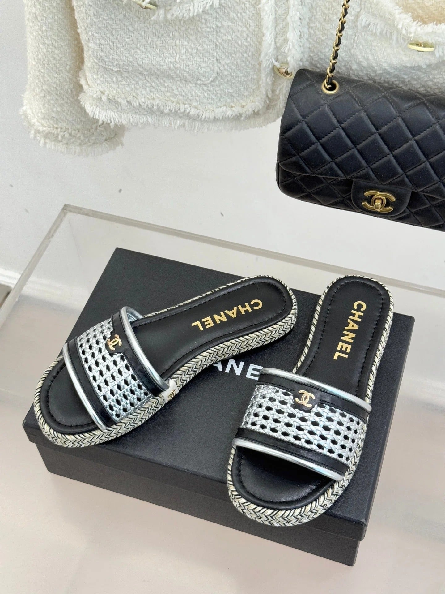 CC 2026 Slippers Double C Woven Lambskin