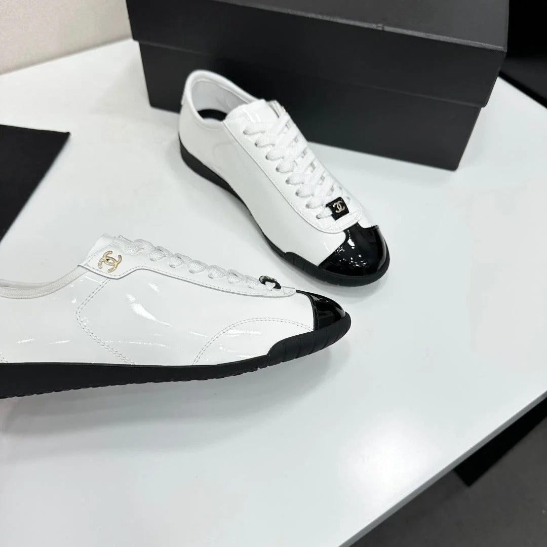 Chanel 2026 Sneakers Calfskin 926249