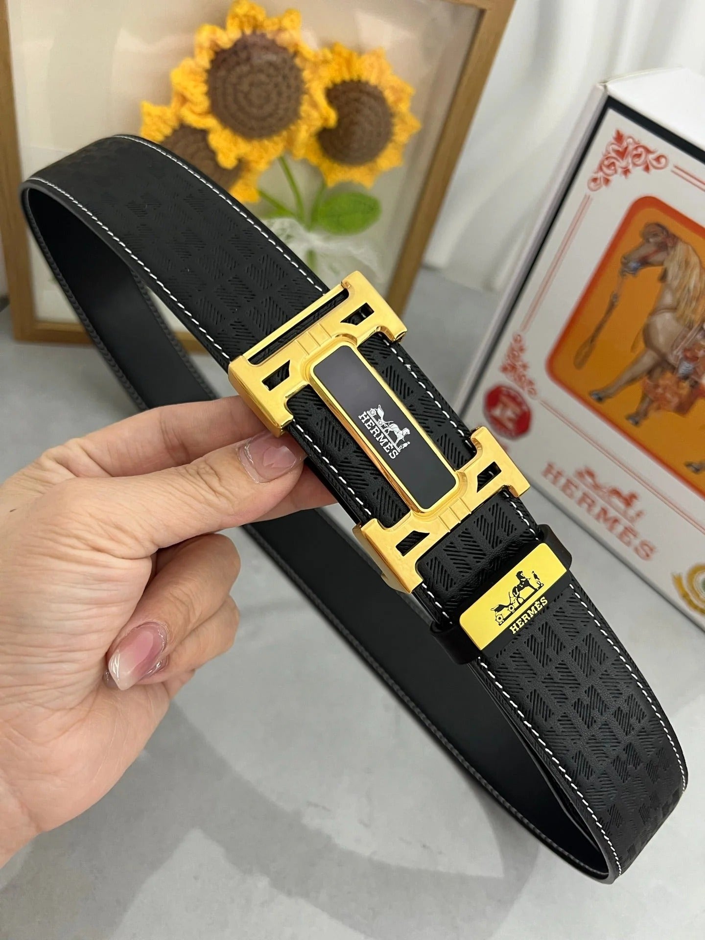 HM Constance Belt 38mm Black Cowhide Gold Buckle 619789