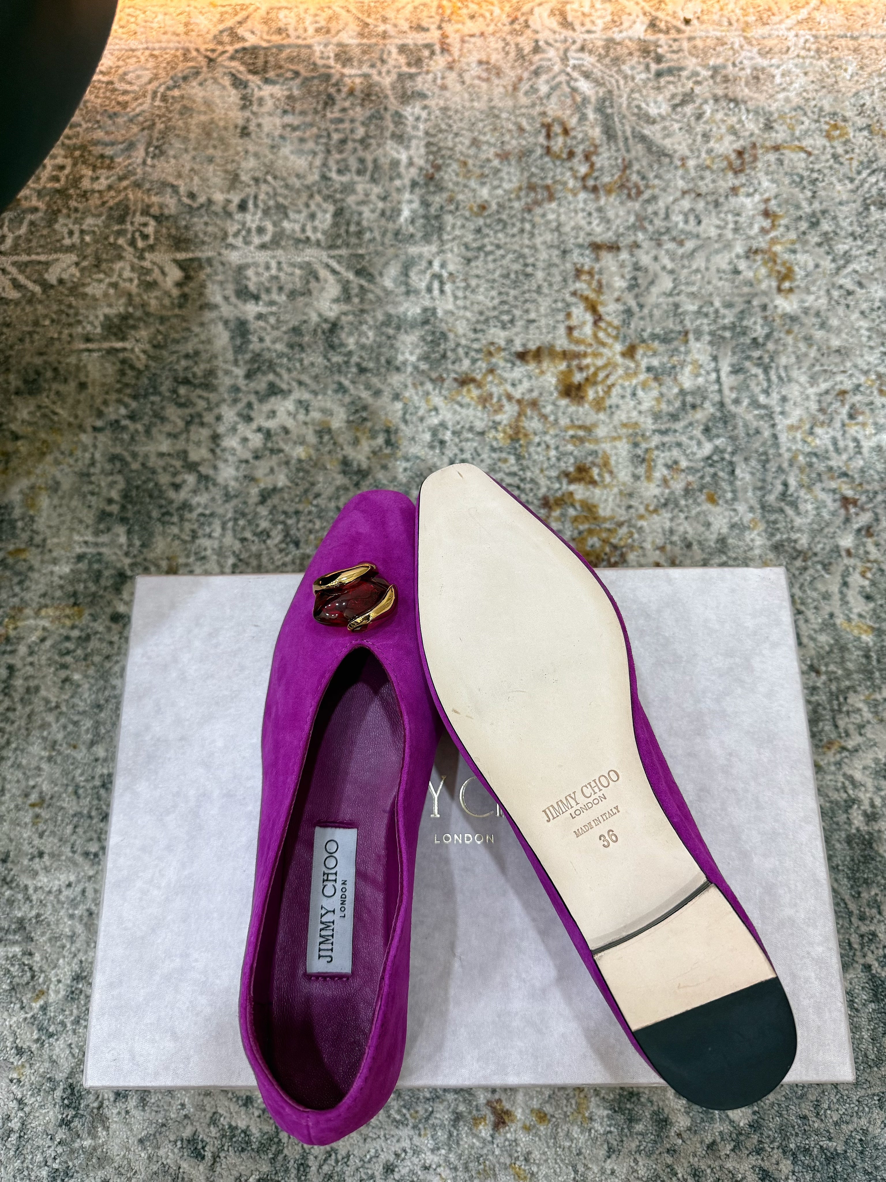 JC 26s Margot Flat Orchid Suede 996480