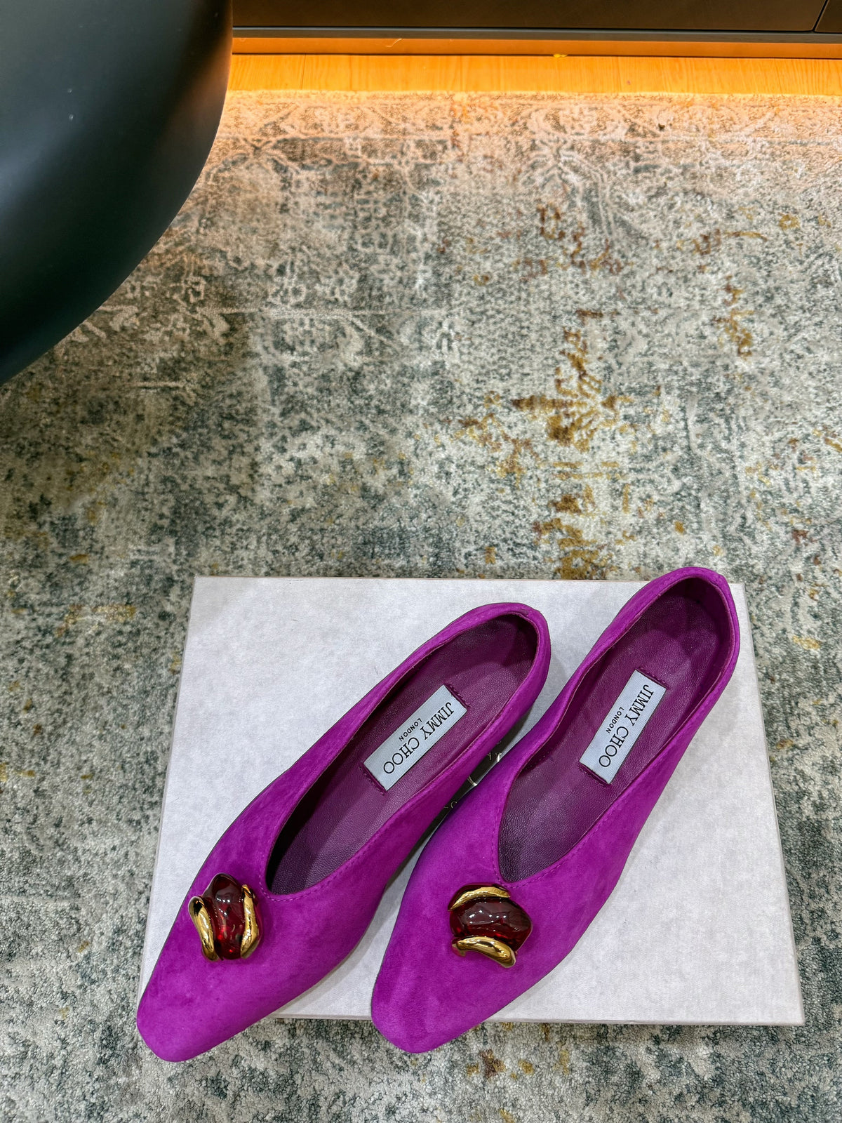 JC 26s Margot Flat Orchid Suede 996480