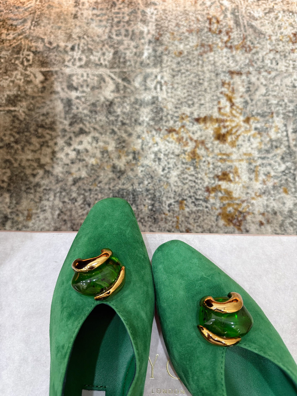JC 26s Margot Flat Clover Suede 996479