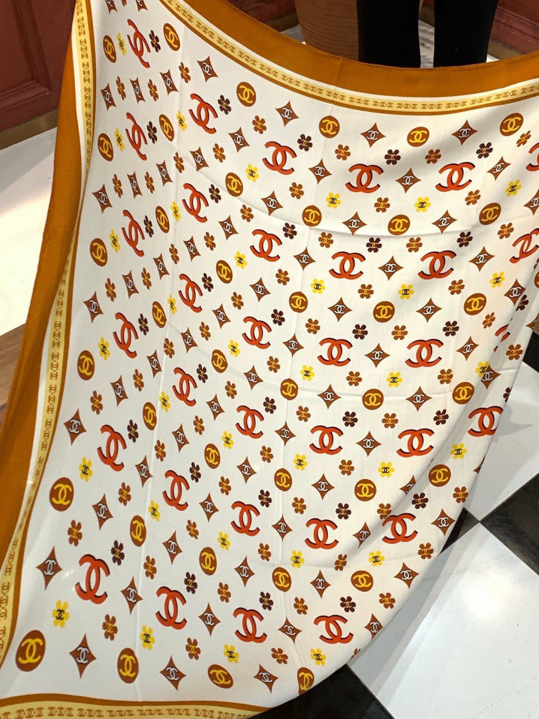 Chanel 26s Scarf 140 In Cashmere Silk 306121