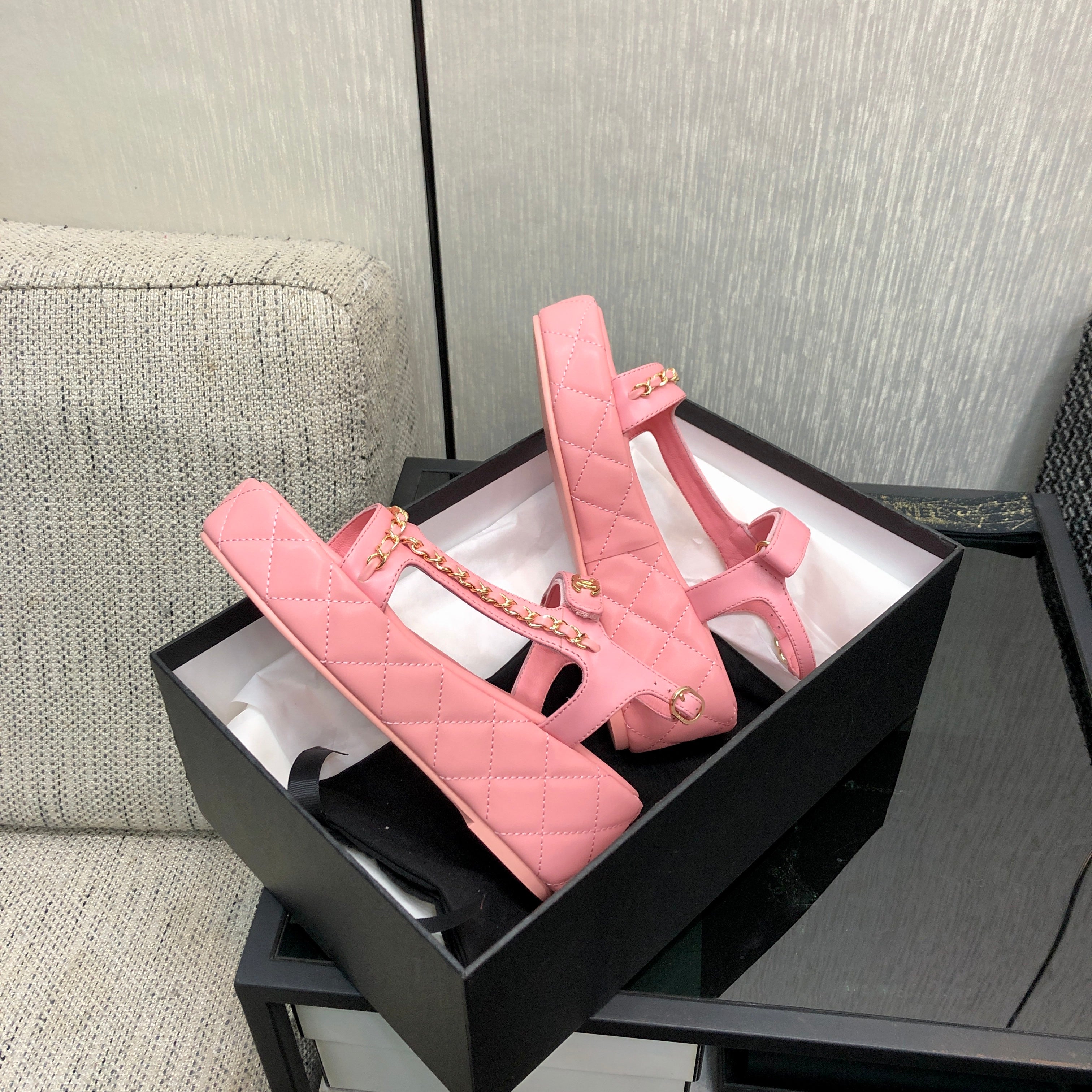 CC Platform Sandals Quilted Chain Pink Lambskin 602504