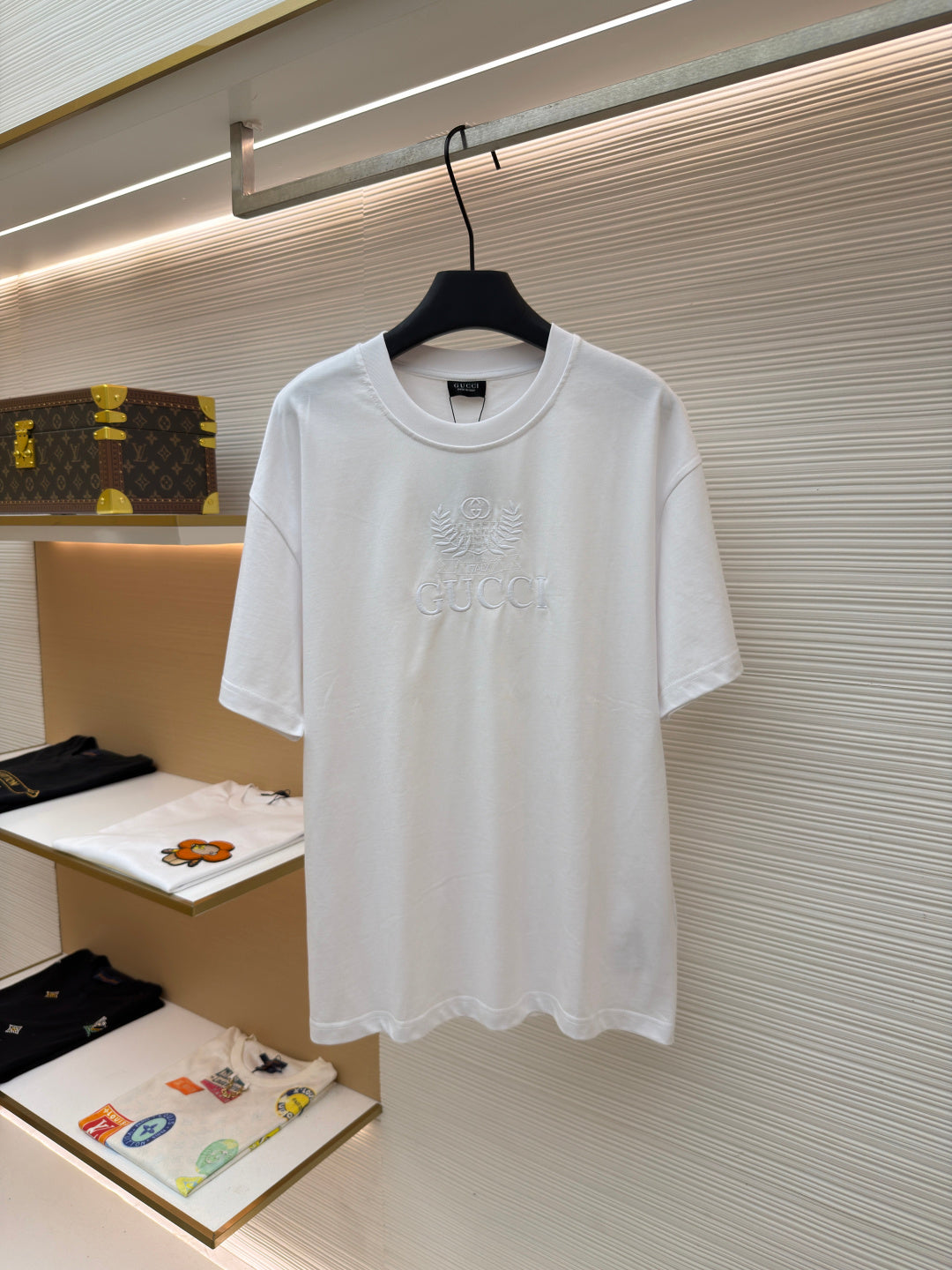 Gucci 26s Short-Sleeve Crewneck Knit T-Shirt 484